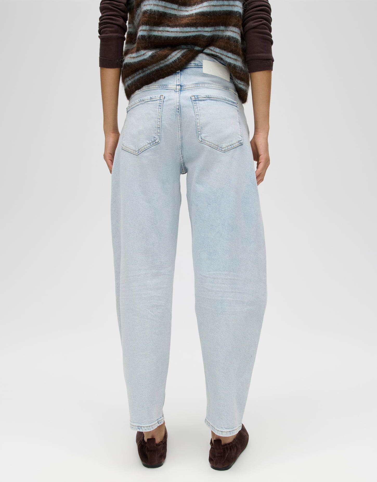 OPUS Relax-fit-Jeans Barrel Jeans aus BCI Cotton Mix Mid Rise Weicher Griff, 5-Pocket-Design, verdeckter Zip-Fly