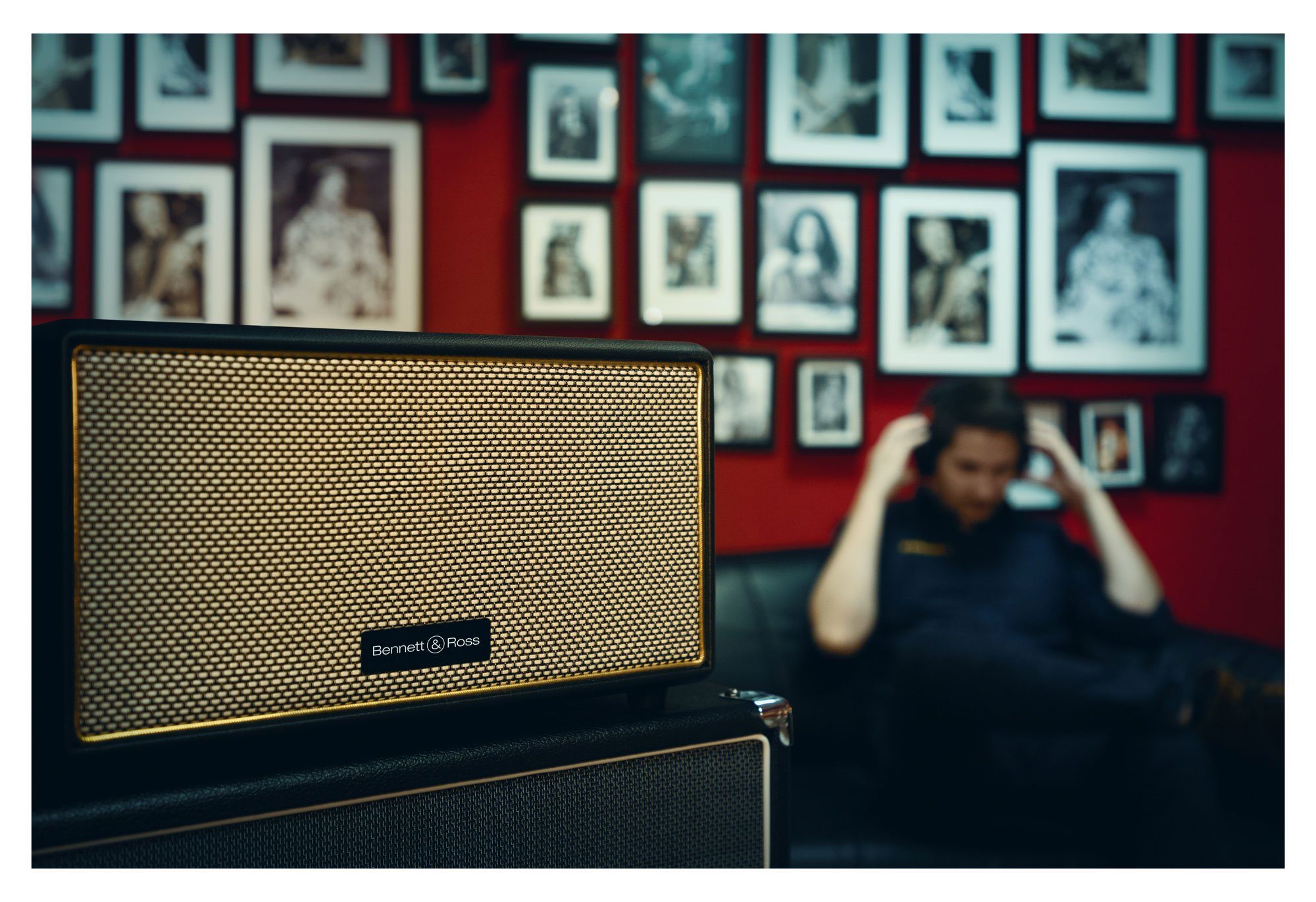 Bennett & Ross BB-860 Blackmore Stereoanlage (60 W, Retro Bluetooth Lautsprecher in Lederoptik) – Bild 2 von 5