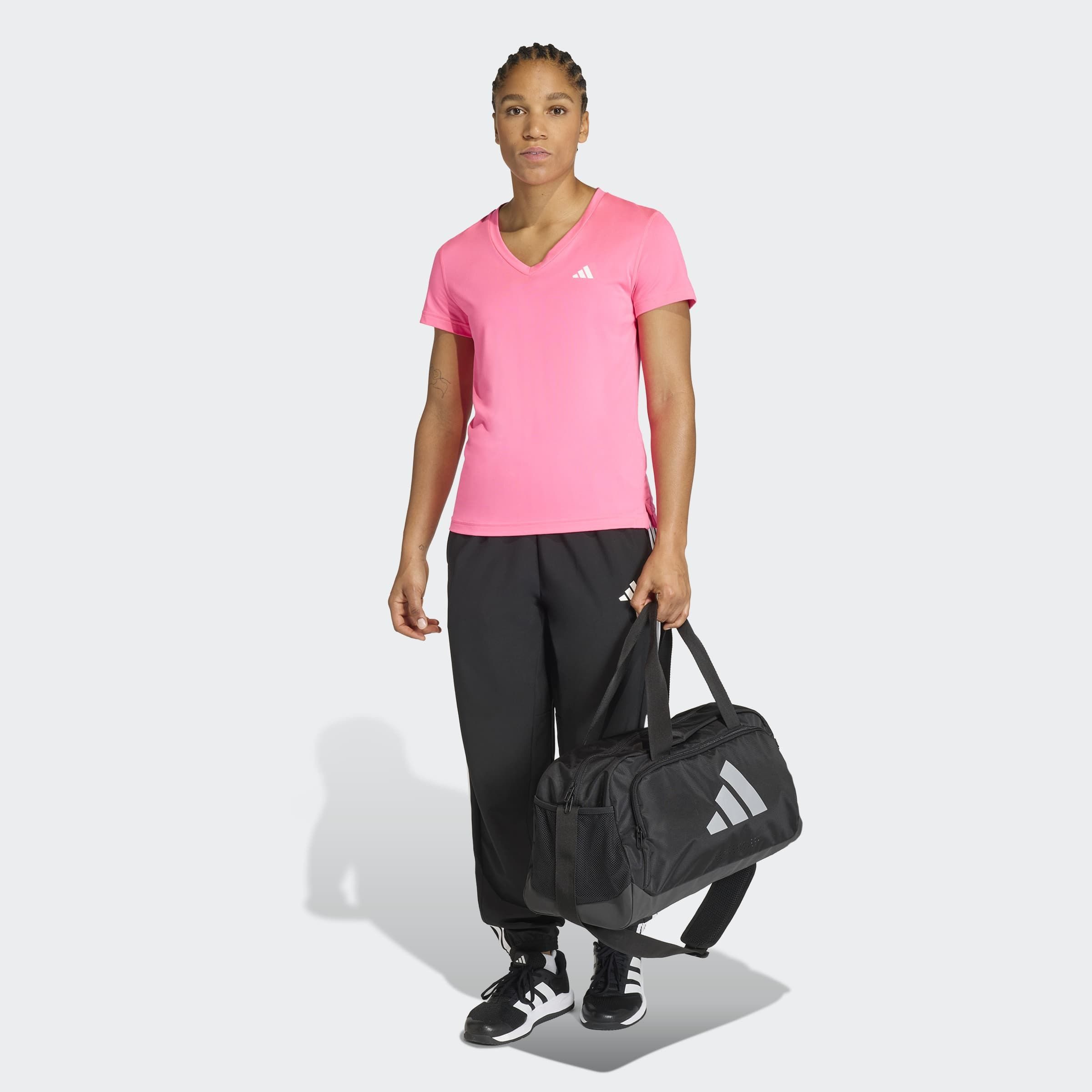 adidas Performance T-Shirt ADIDAS WORKOUT ESSENTIALS MIT V-AUSSCHNITT mit V-Ausschnitt, ohne Verschluss