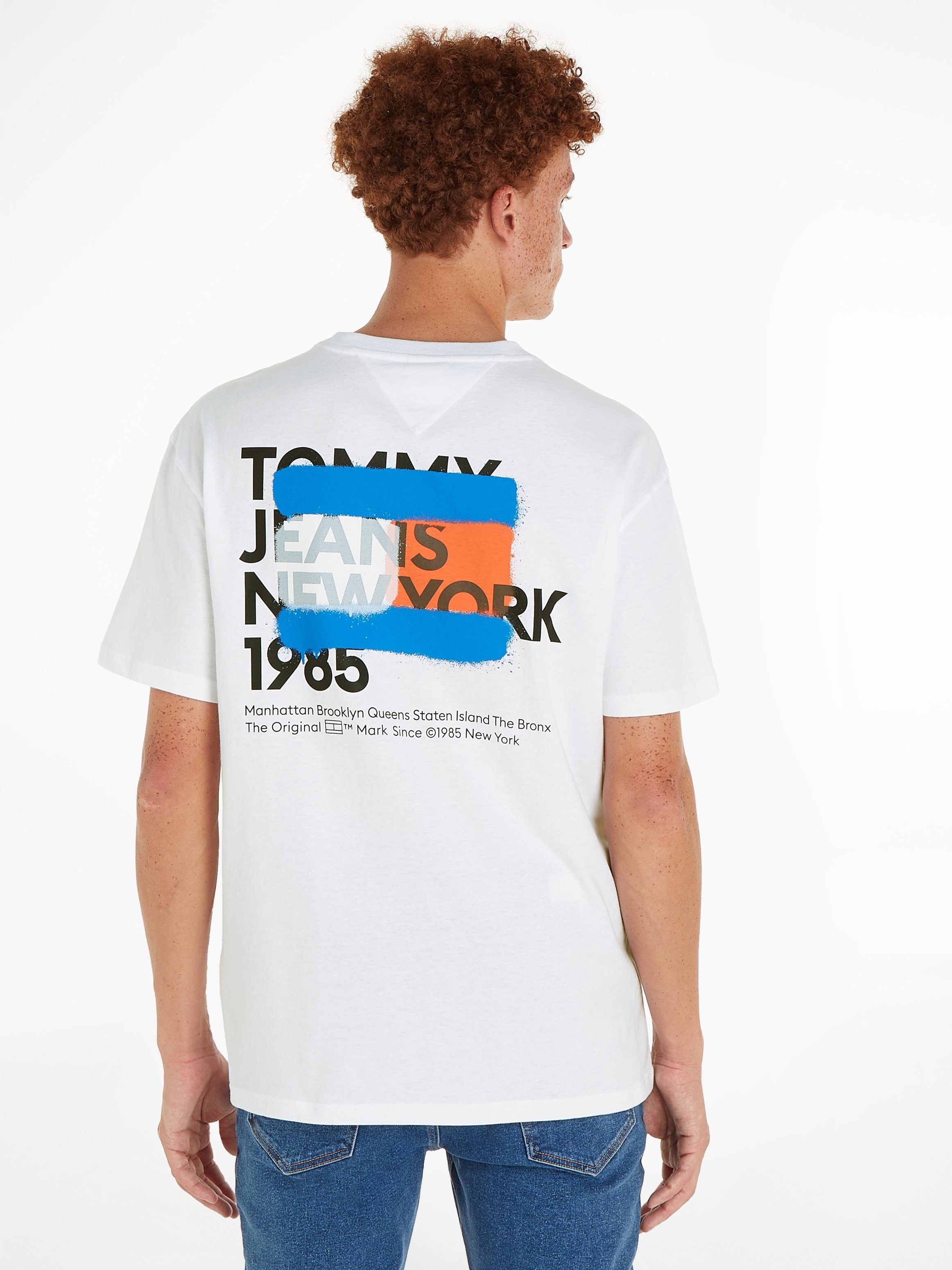 TEE Jeans TJM von FLAG Aufdruck großem NY mit T-Shirt White Jeans Tommy GRAFFITI Tommy TOMMY