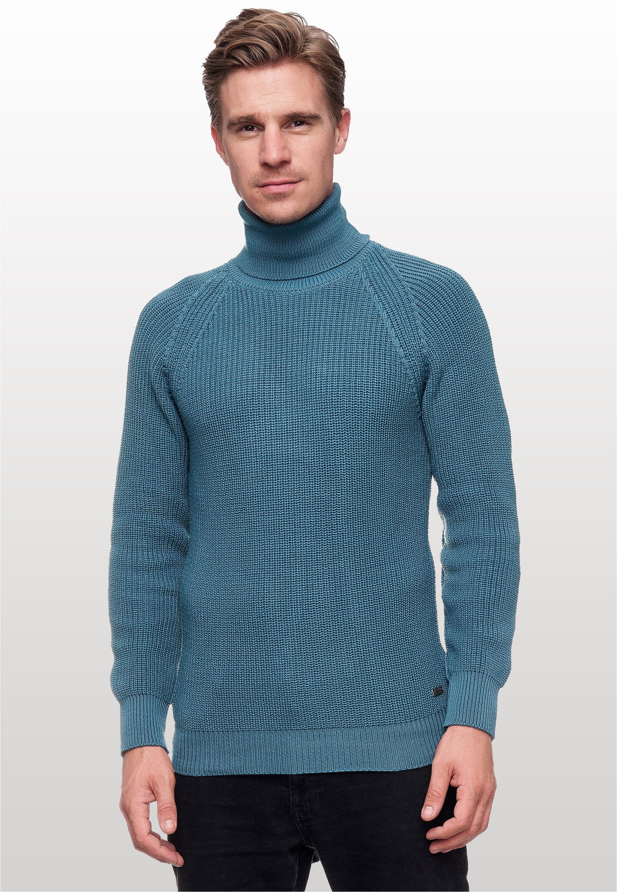 Rusty Neal Rollkragenpullover mit kuscheligem Rollkragen