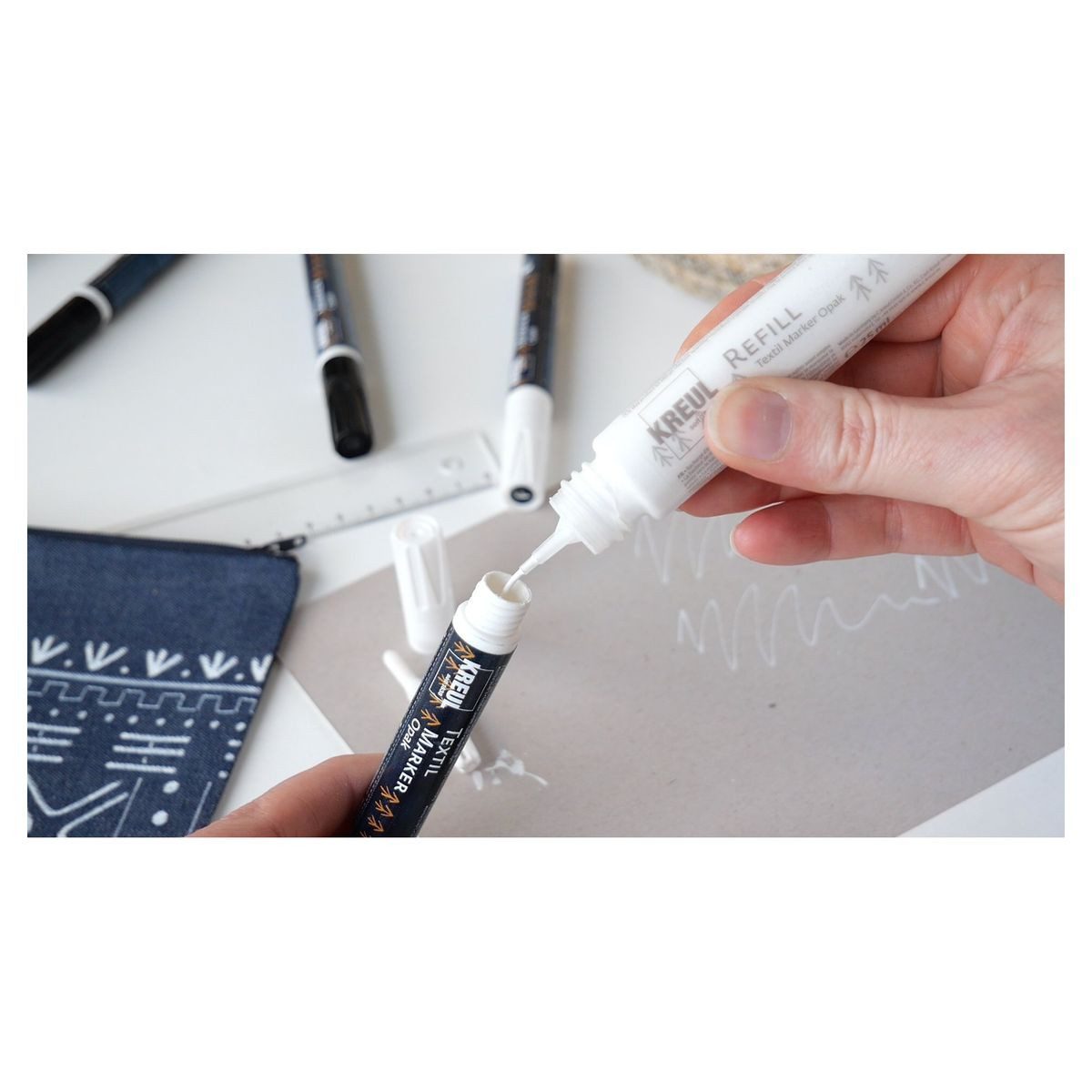C. KREUL Textilmarker KREUL Nachfüllfarbe für Textilmarker Opak weiß 25ml