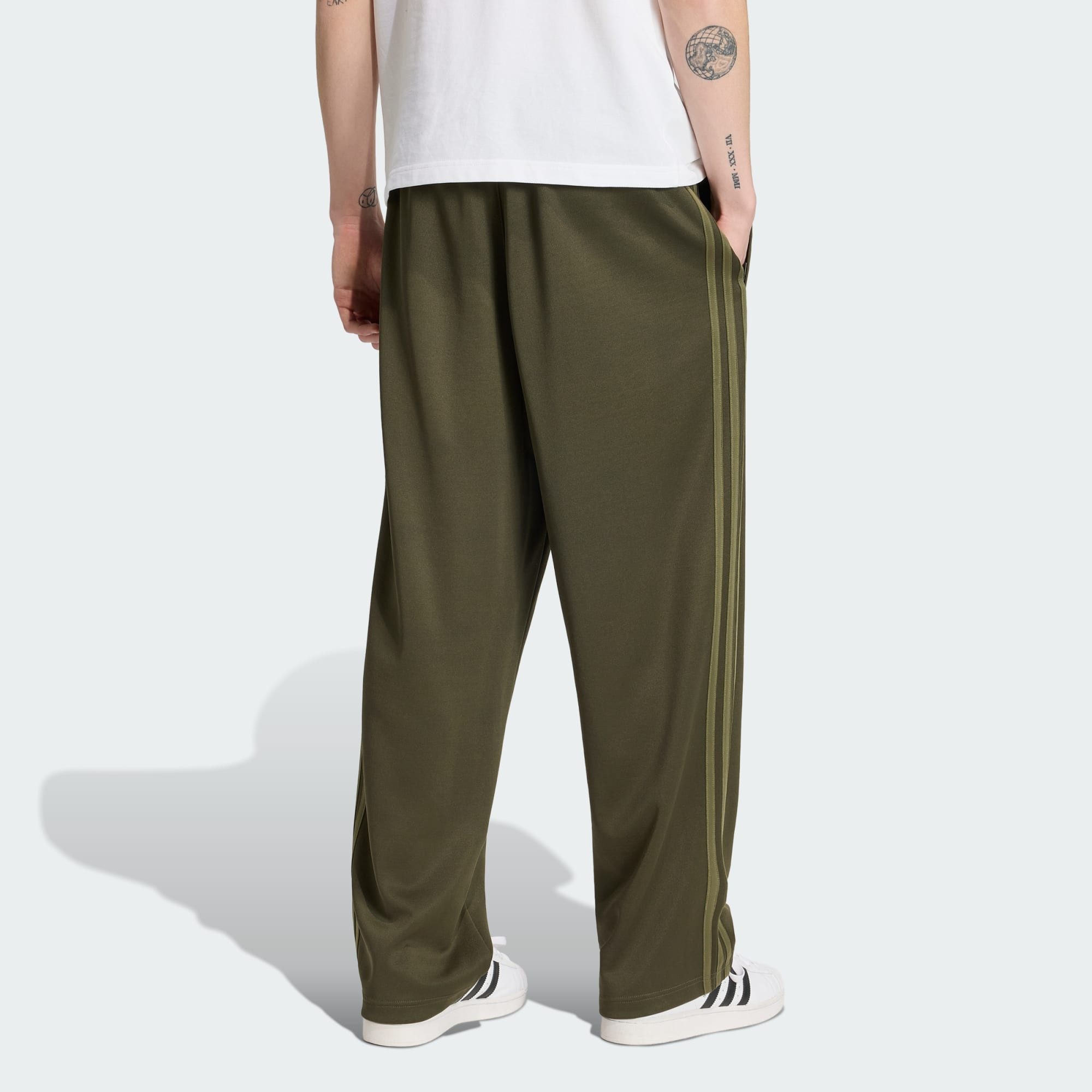 adidas Originals Jogginghose ADICOLOR LOOSE TRACKPANTS (1-tlg)