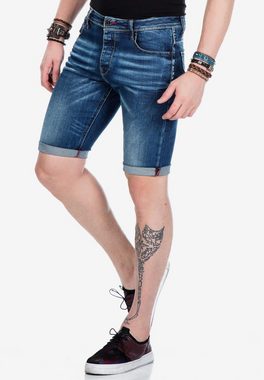 Cipo & Baxx Shorts mit gekrempeltem Saum