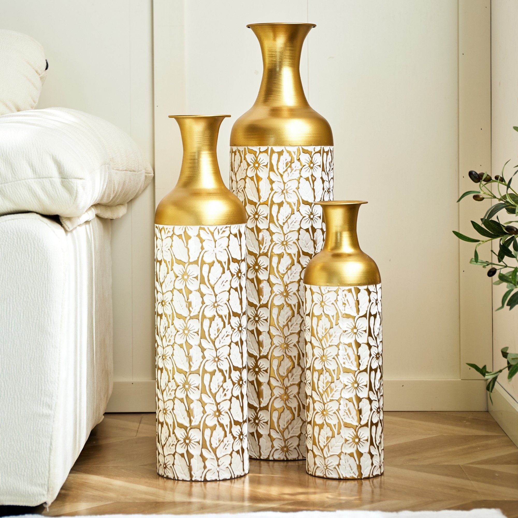 LVHOM Dekovase Bodenvase, Tischvase, 3 tlg. Geometrisches Metall-Vasen-Set, Gold (drei Höhen (50 cm, 66 cm, 83 cm), Handgefertigt aus Metall. Langlebig & makellos. Exklusiv für Trockenblumen/Pampas & Stil, Ideal als Raumteiler, Pflanzübertopf, Solitärobjekt kreativ gestapelt)