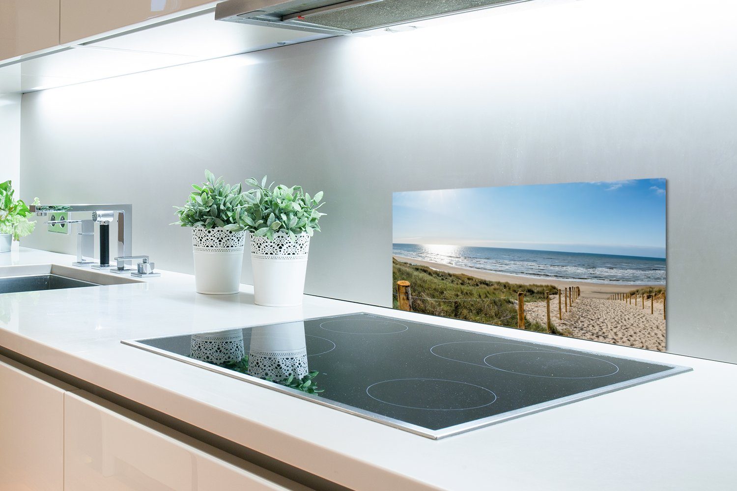 MuchoWow Küchenrückwand Wandschutz, für 60x30 Schmutzflecken Sand Sommer Strand - - gegen Meer Küchen Fett - (1-tlg), - und cm, Natur