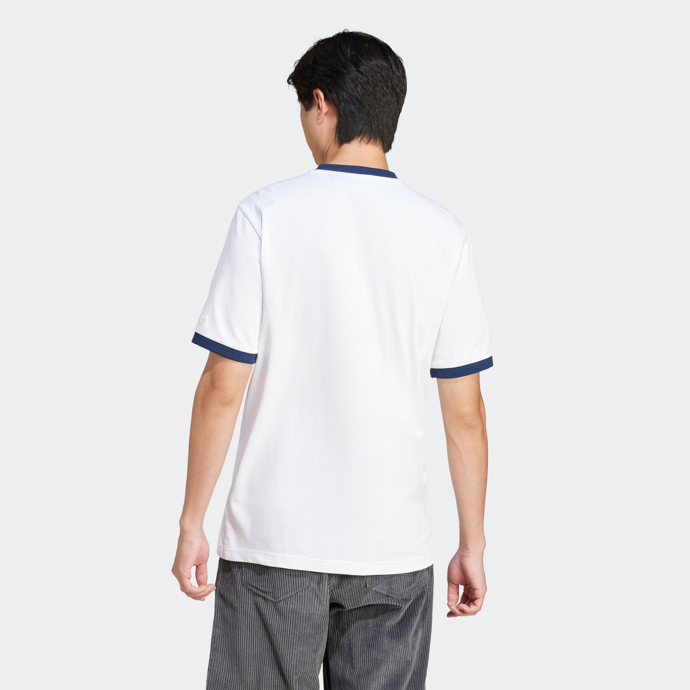 adidas Originals T-Shirt CONTRAST TEE mit Kontrastkragen und Bündchen, für günstig online kaufen