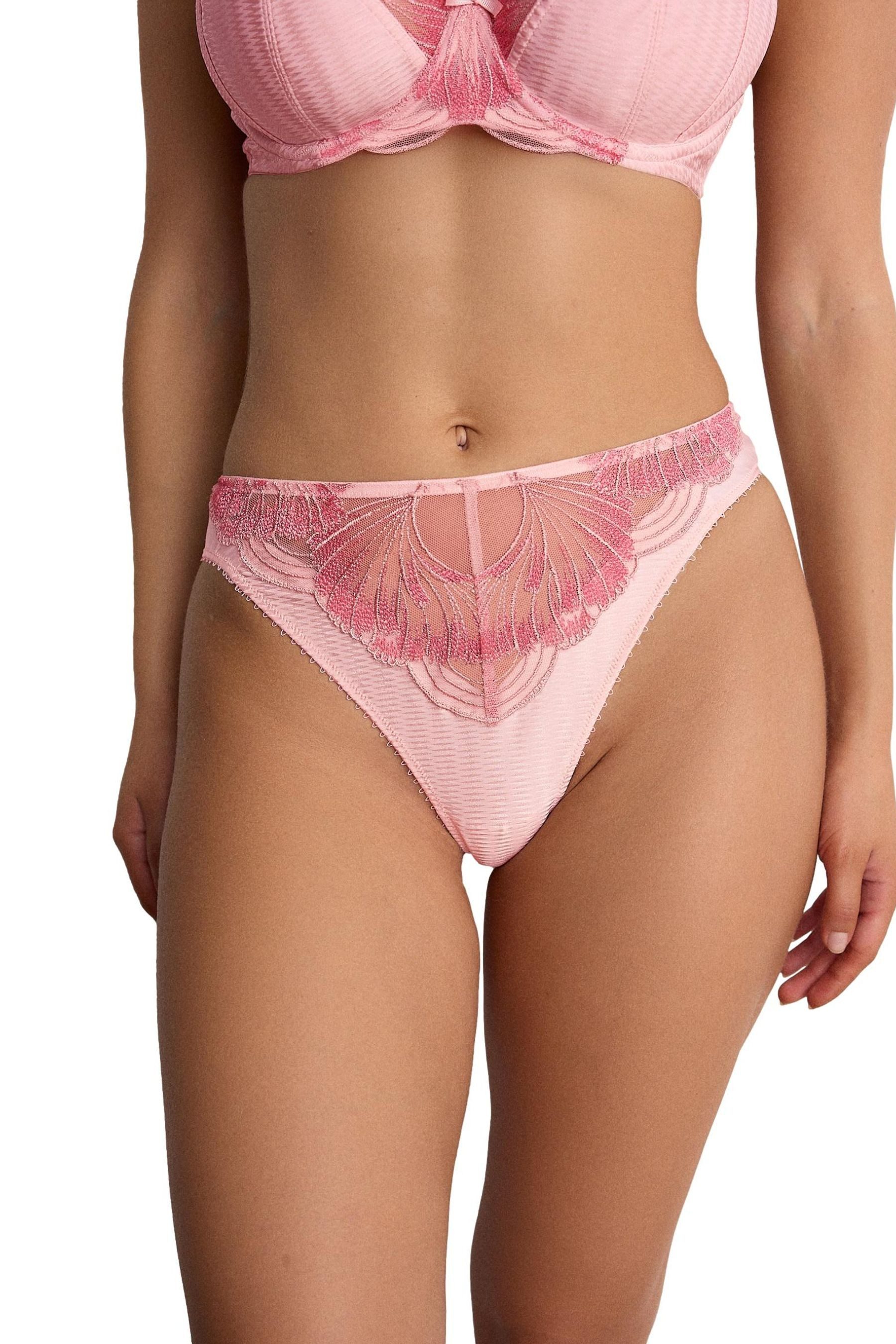 Slip Bestickter Slip