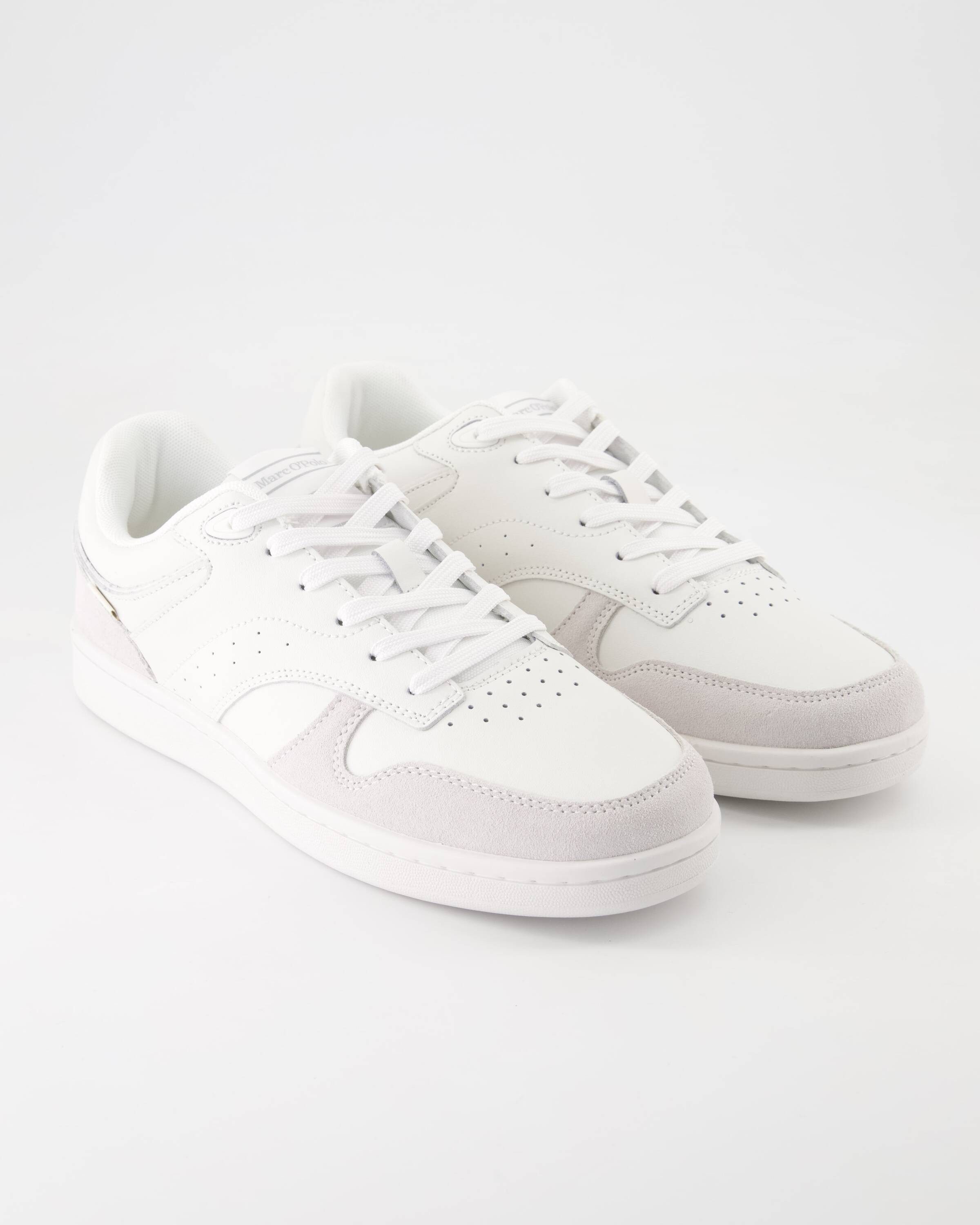 40626153504129 Sneaker