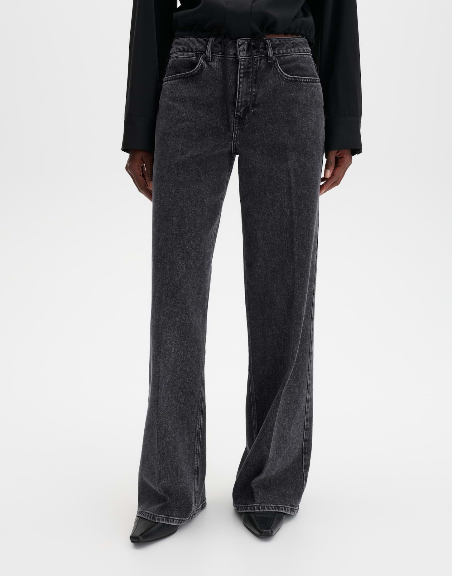 someday Weite Jeans Cellma iconic aus weichem Denim Weiter, langer Beinverlauf mit Bügelfalten und Used-Effekten