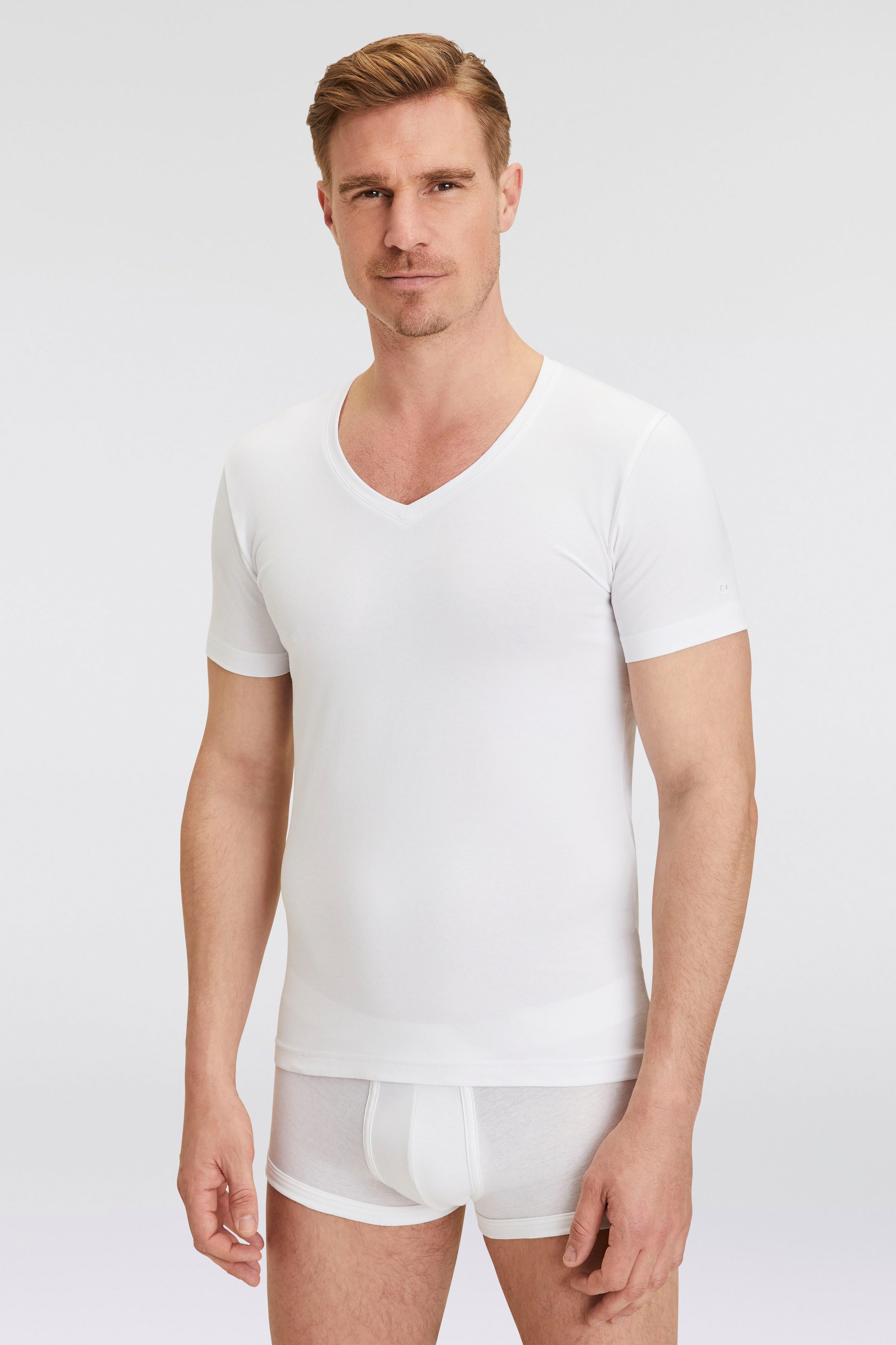 OLYMP T-Shirt Level Five body fit V-Ausschnitt, Ideal zum Unterziehen