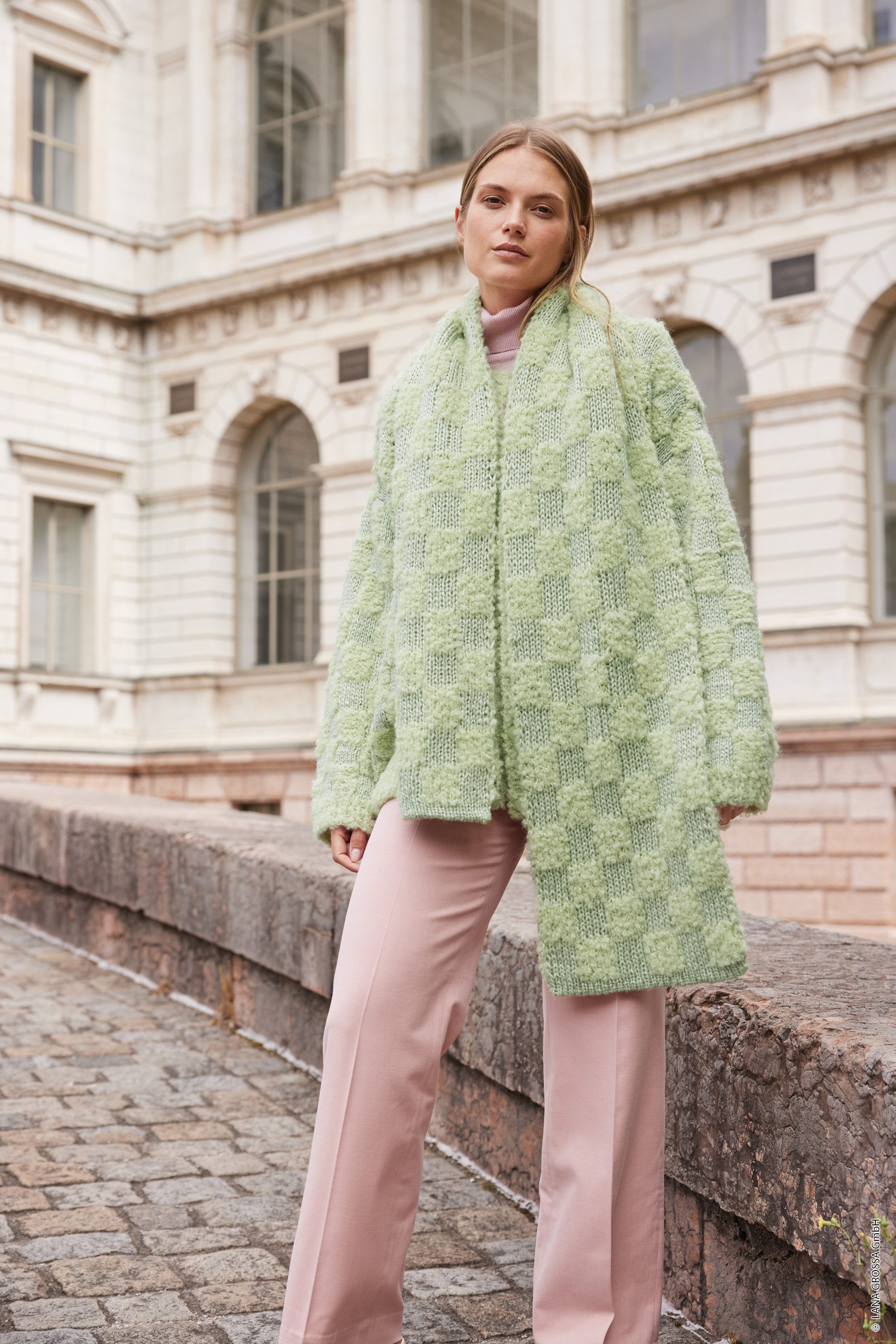 LANA GROSSA ORSETTO (NERA) Häkelwolle, 75 m (Weiches Bouclé-Garn aus Alpaka- und Merinofasern), 50 g