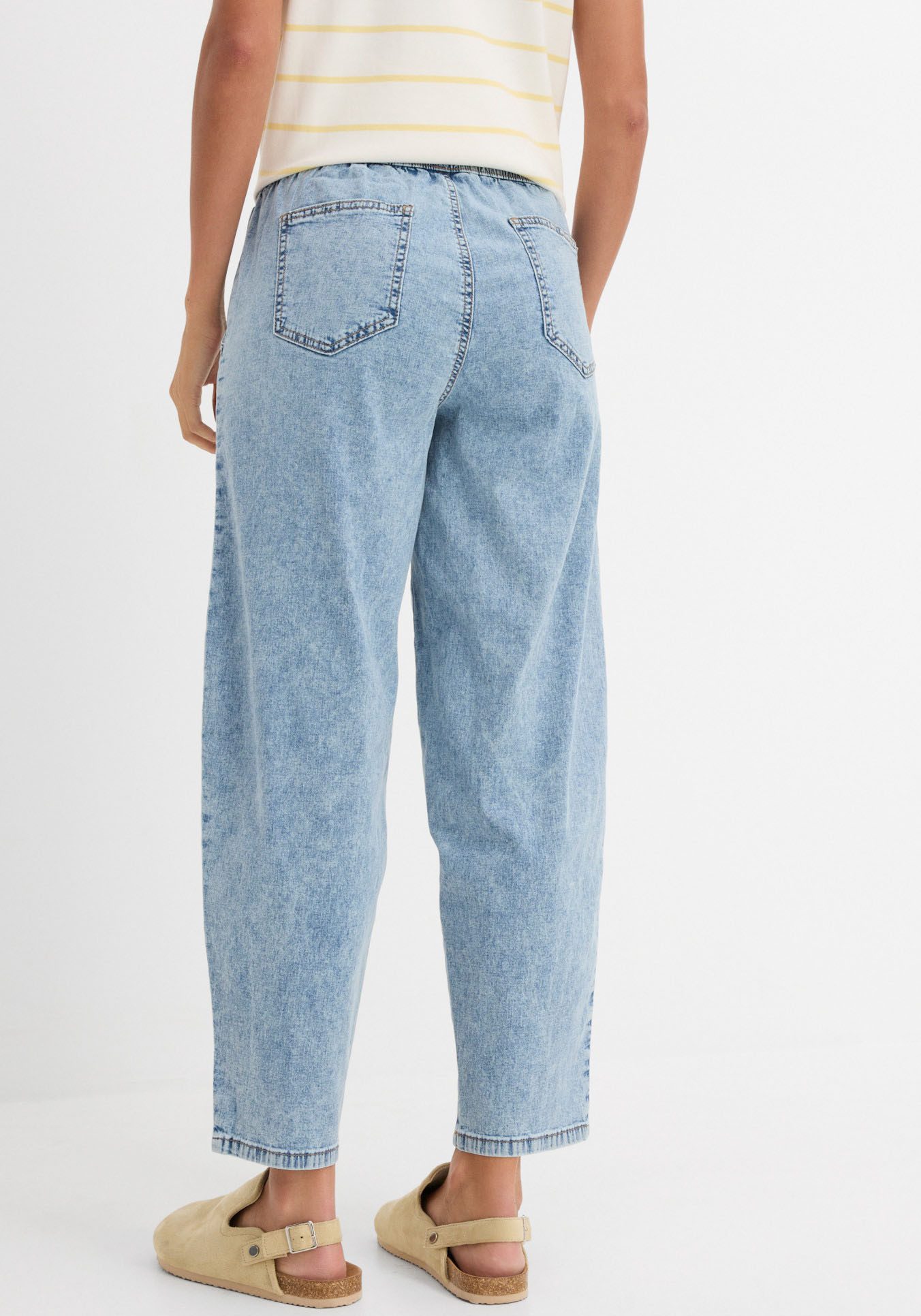 bonprix Loose-fit-Jeans (1-tlg) Barrel-Form, mit Gummibund, mit Elasthan-Anteil