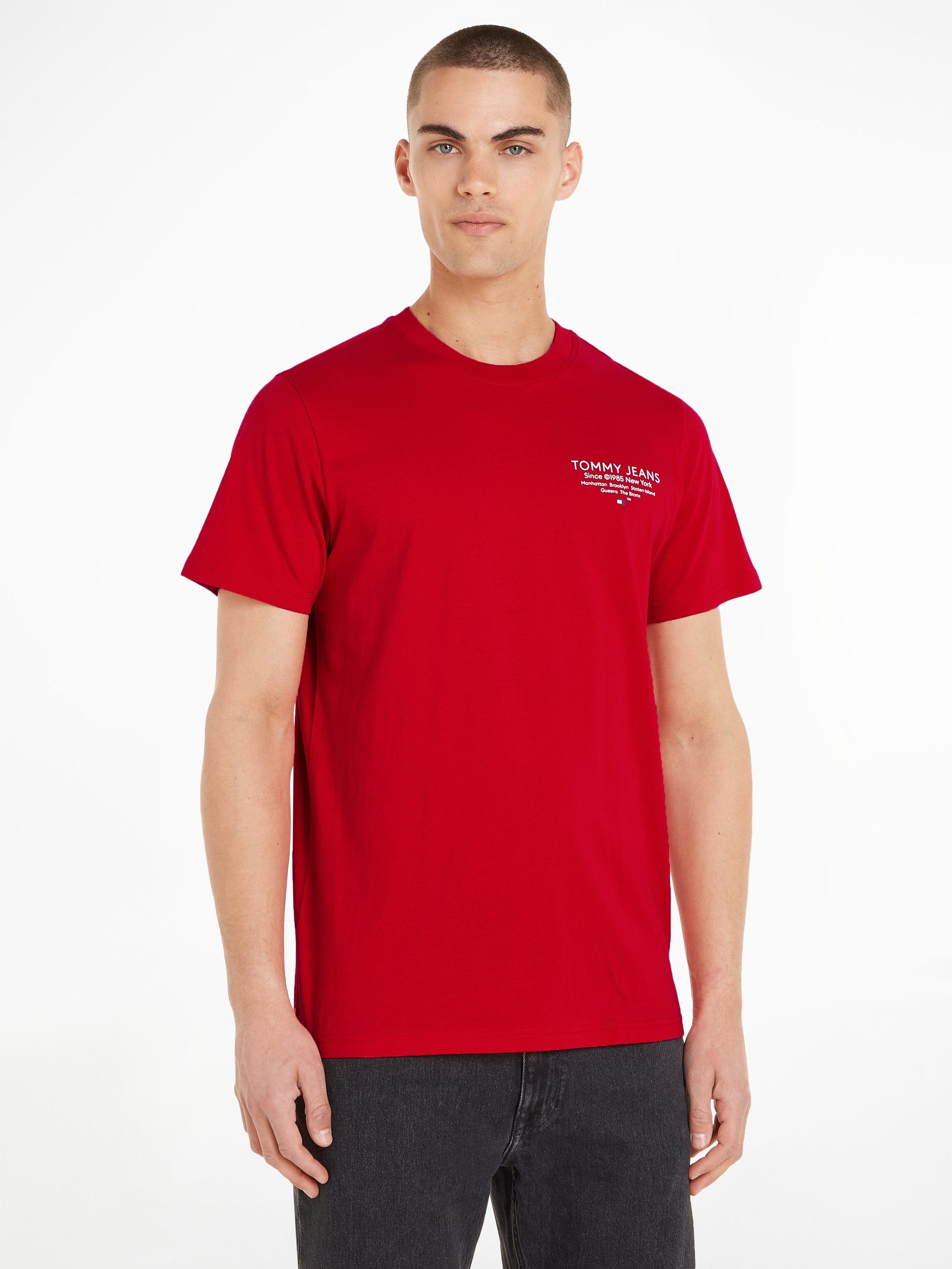 Tommy Jeans T-Shirt TJM SLIM ESSTNL GRAPHIC TEE EXT mit Tommy Jeans Logodruck Deep Crimson