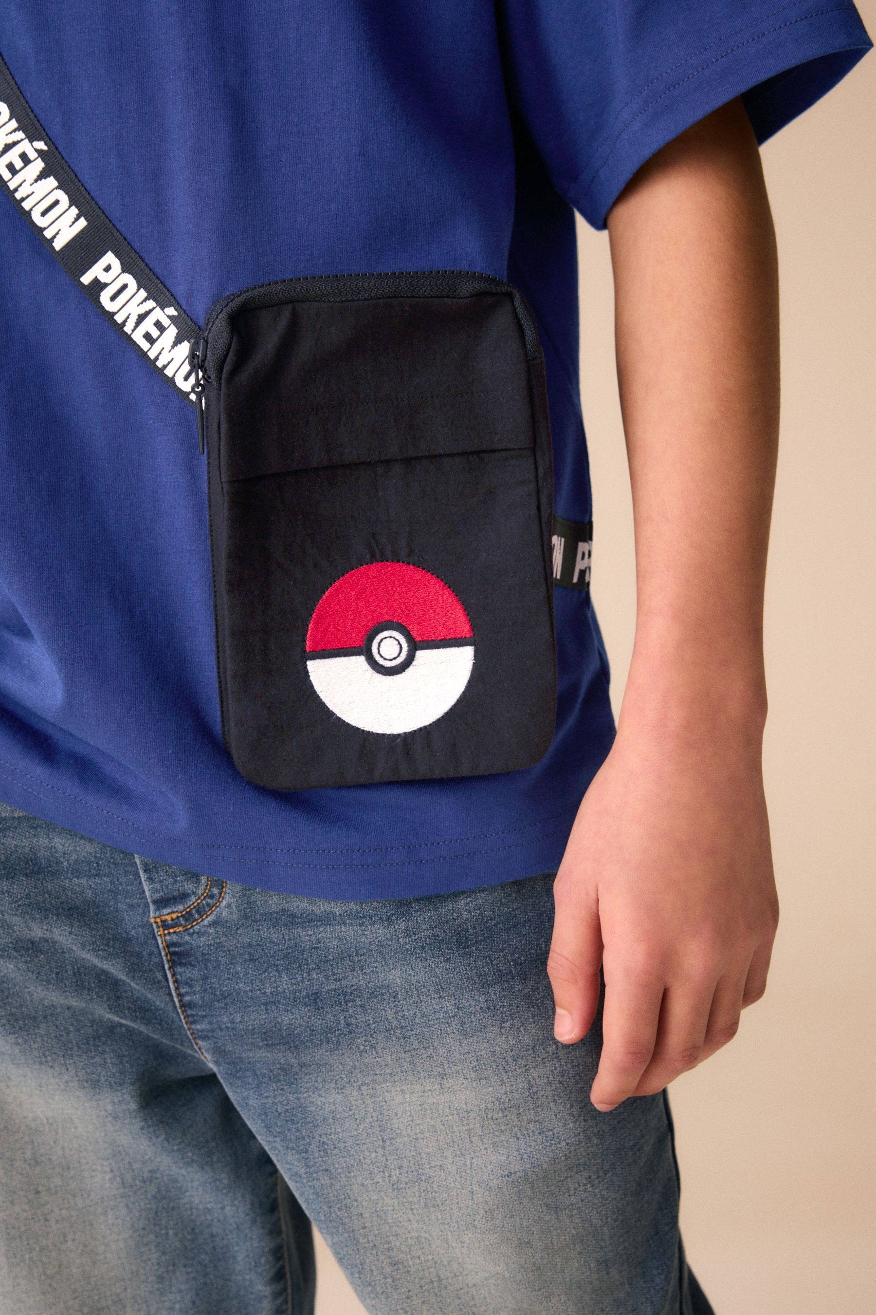 Next T-Shirt Kurzarm-T-Shirt mit Tasche, Pokemon (1-tlg) – Bild 5 von 5