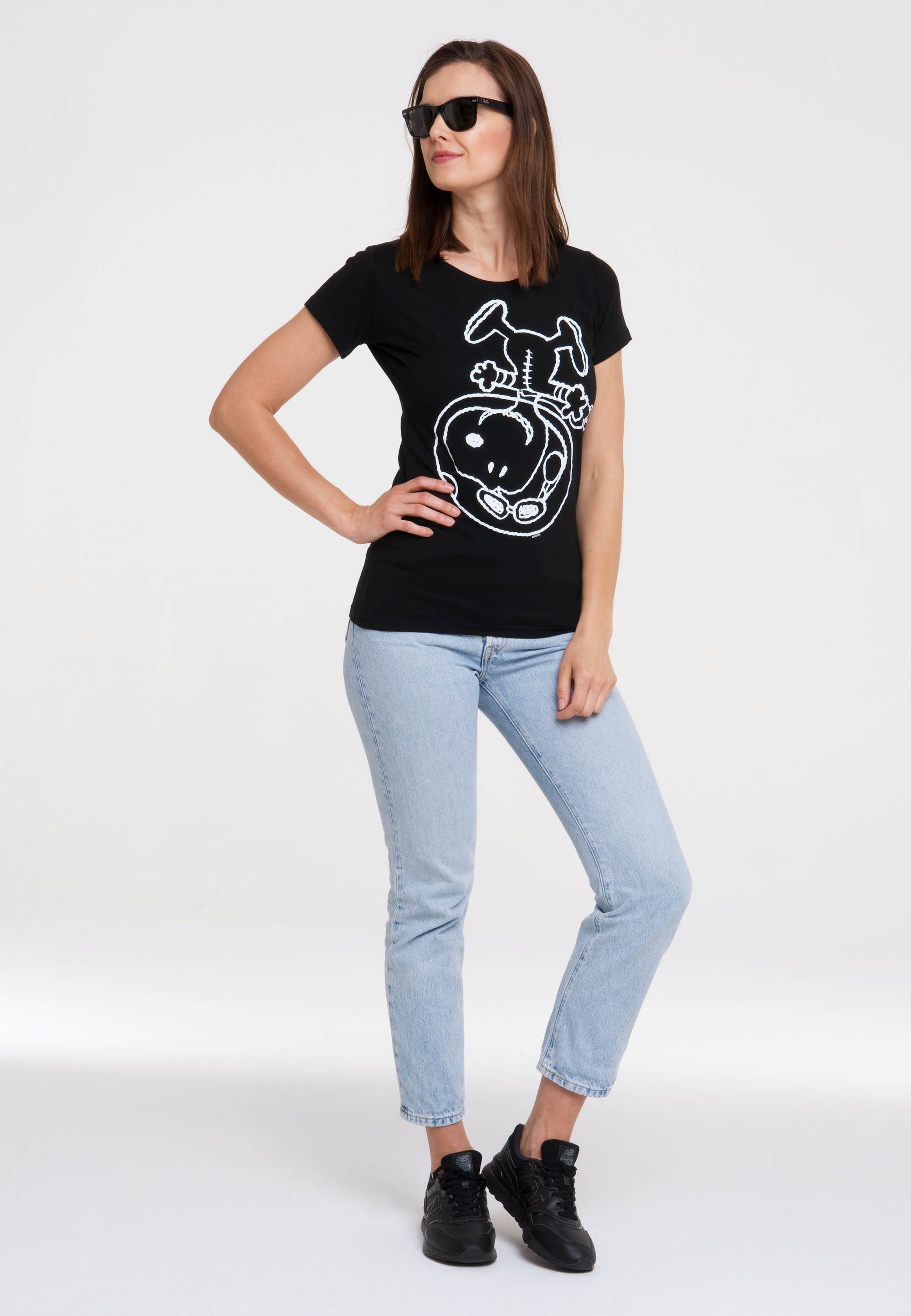 LOGOSHIRT T-Shirt Snoopy - Astronaut mit lizenziertem Originaldesign