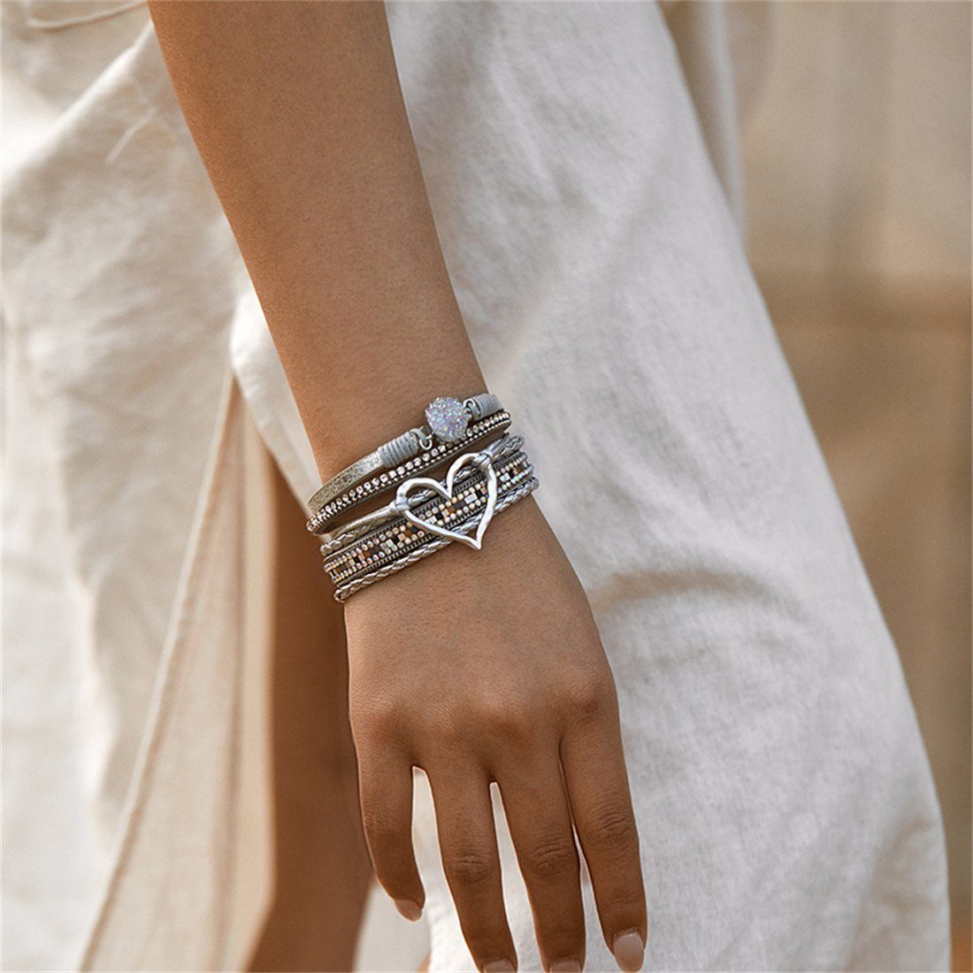 DÖRÖY Lederarmband Bohème Liebe mehrlagiges Silber Magnetverschluss Armband mit Armband Schmuck