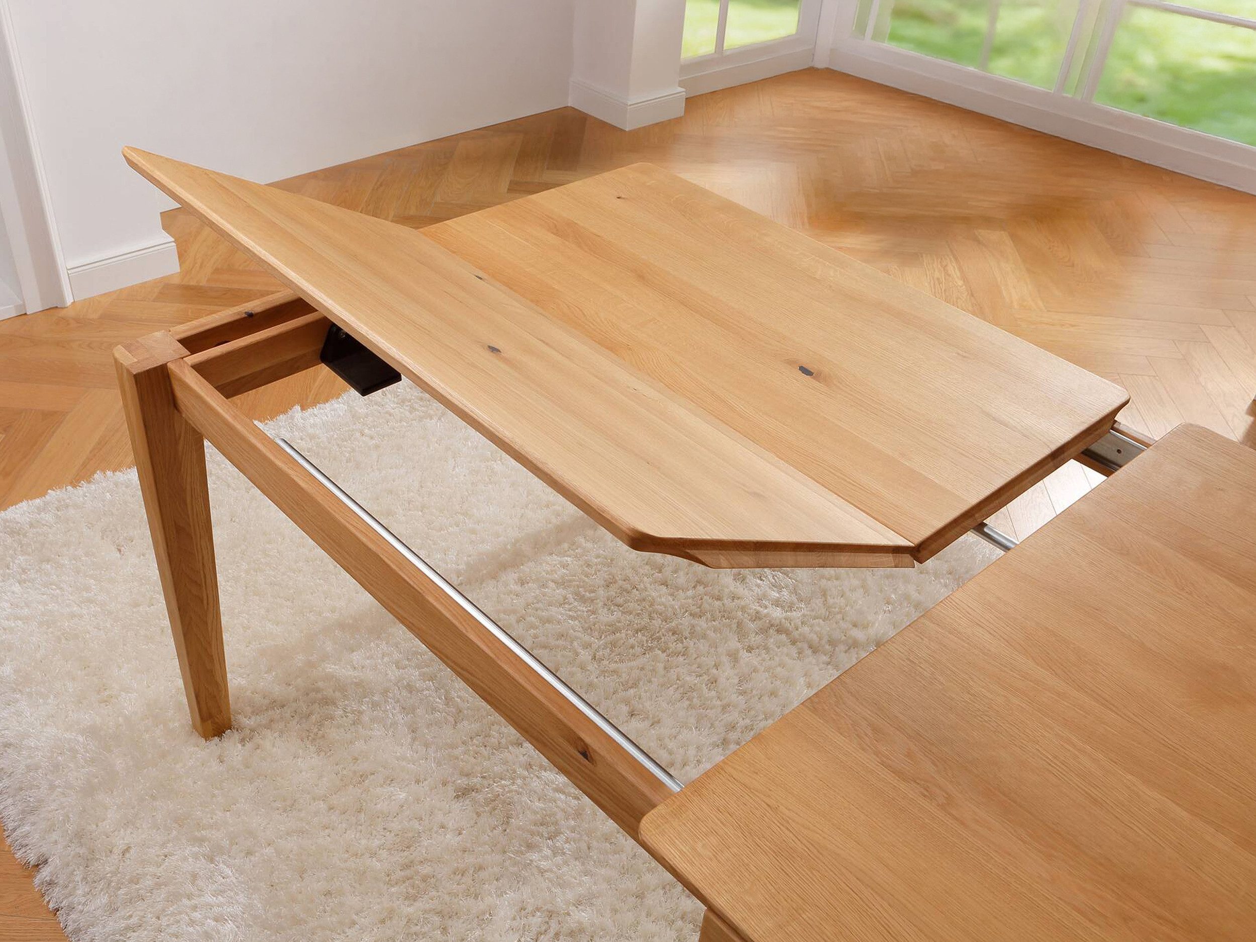 Massivart® Esstisch ausziehbar Wildeiche geölt / 160-245 cm / Massivholztisch »FLAVIA«, Butterfly-Auszug • schwebende Tischkante • massive Standbeine