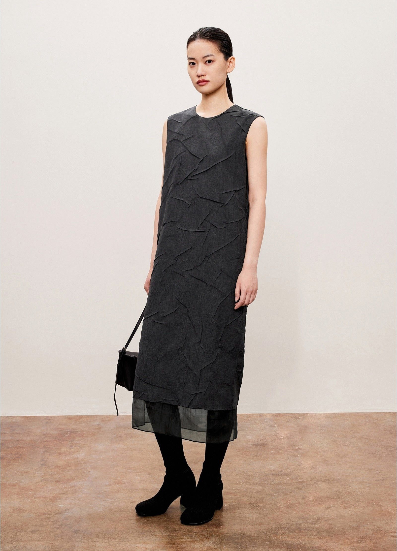 LESS Etuikleid Damen Slim Kleid mit Knitteroptik Schwarz