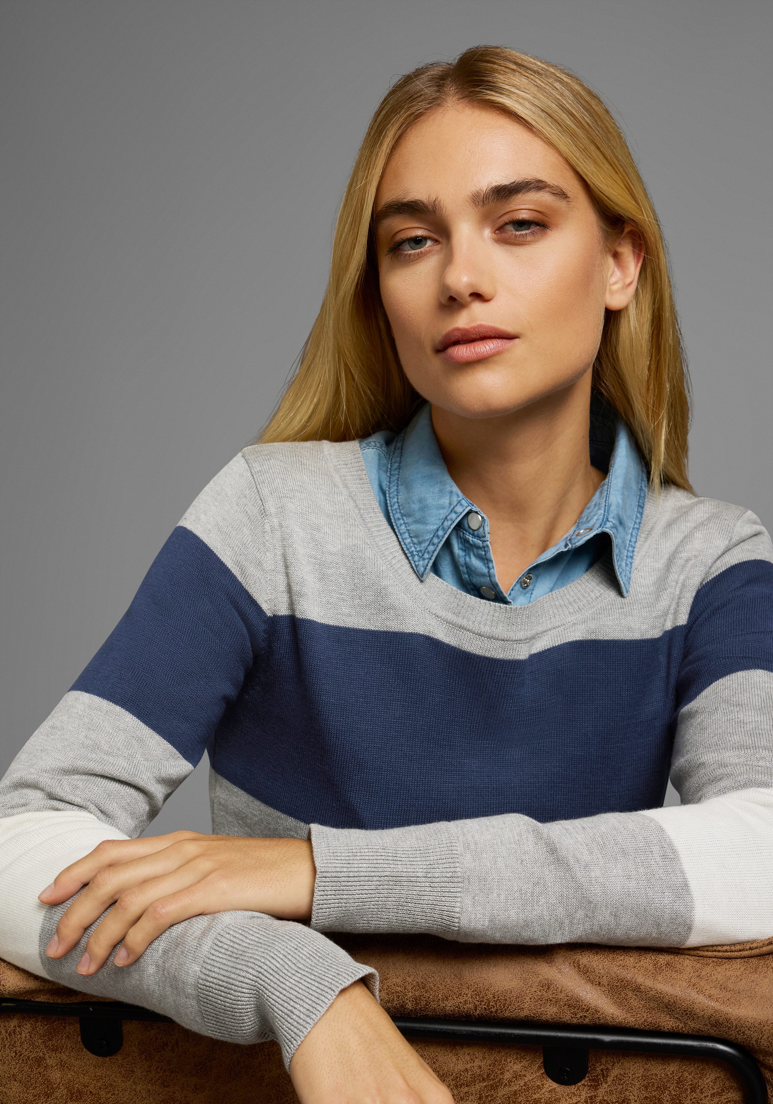 AJC Rundhalspullover mit breiten Block-Streifen