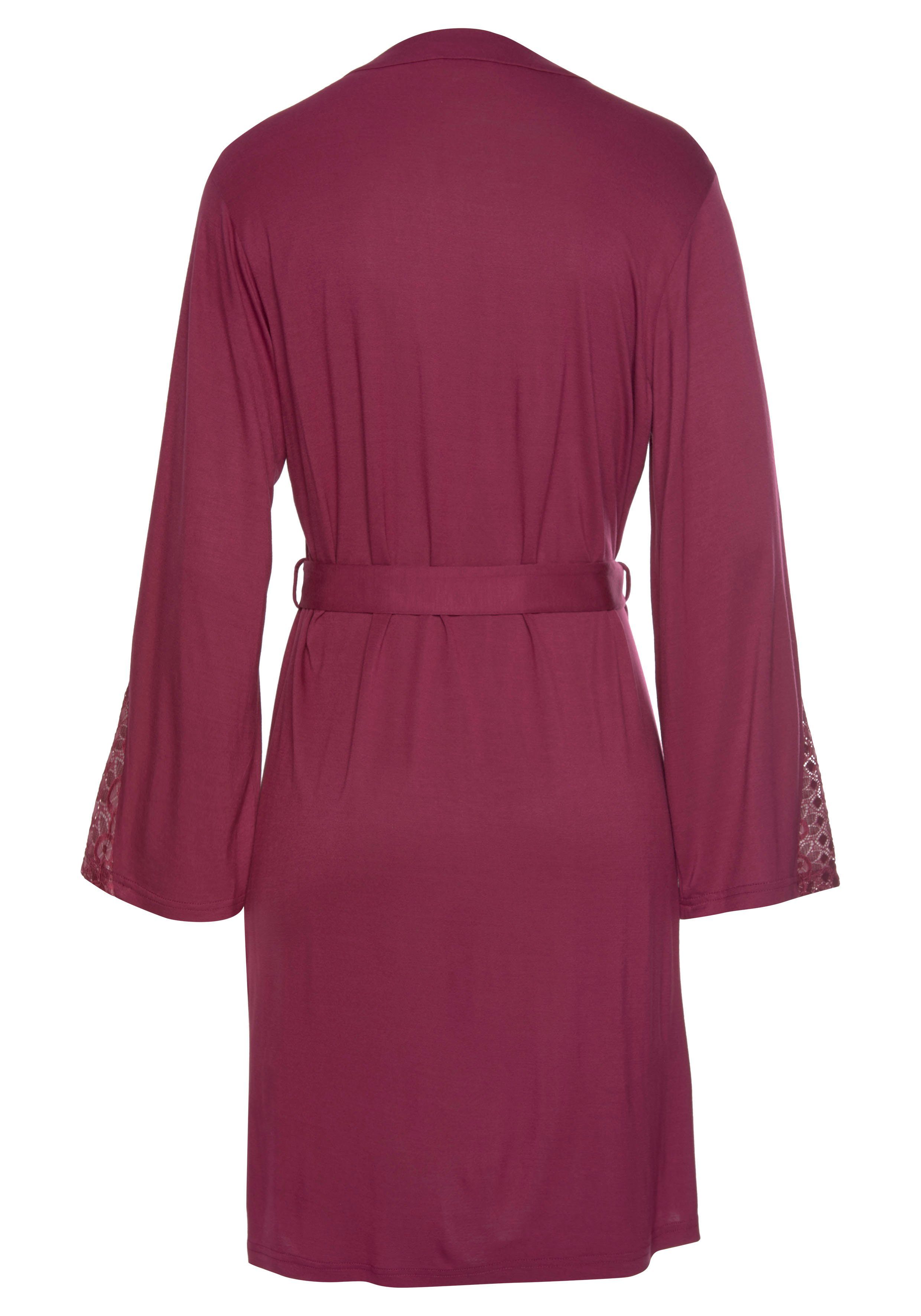 LASCANA Kimono, Kurzform, Viskose, Gürtel, mit langen Ärmeln und Spitzen-Details