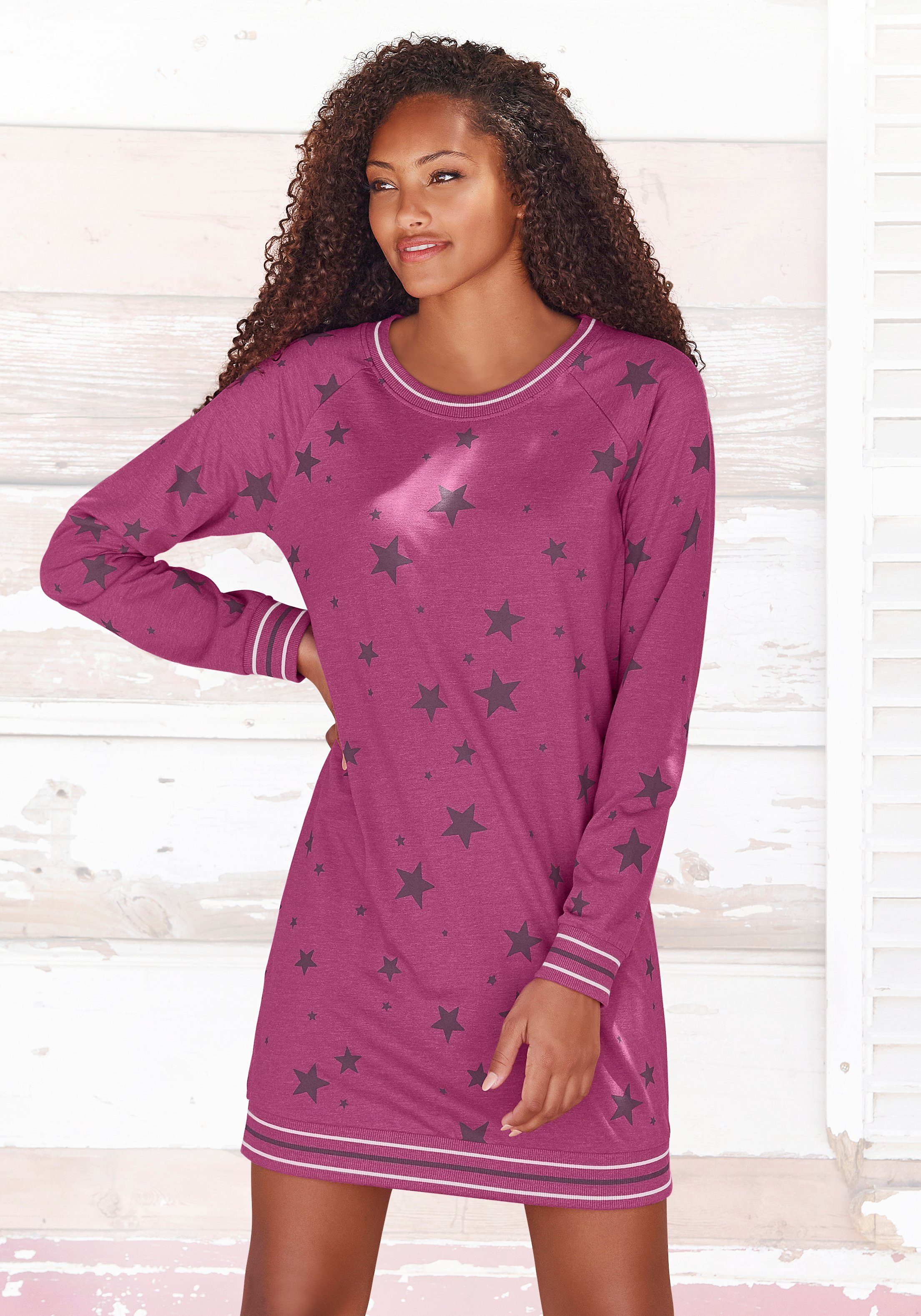 Vivance Dreams Sleepshirt mit angesagtem Sternedruck bordeaux-gemustert