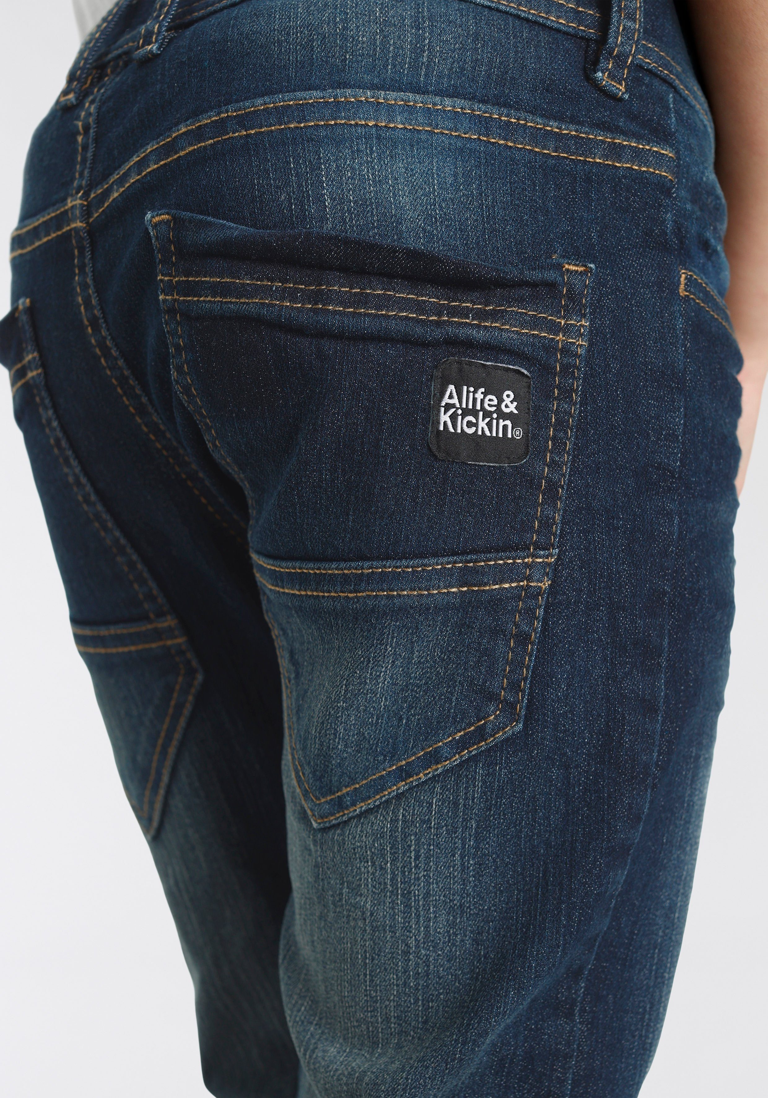 Alife & Kickin Straight-Jeans für mit Jungen schmale Form Hosenbund, Logo-Print im