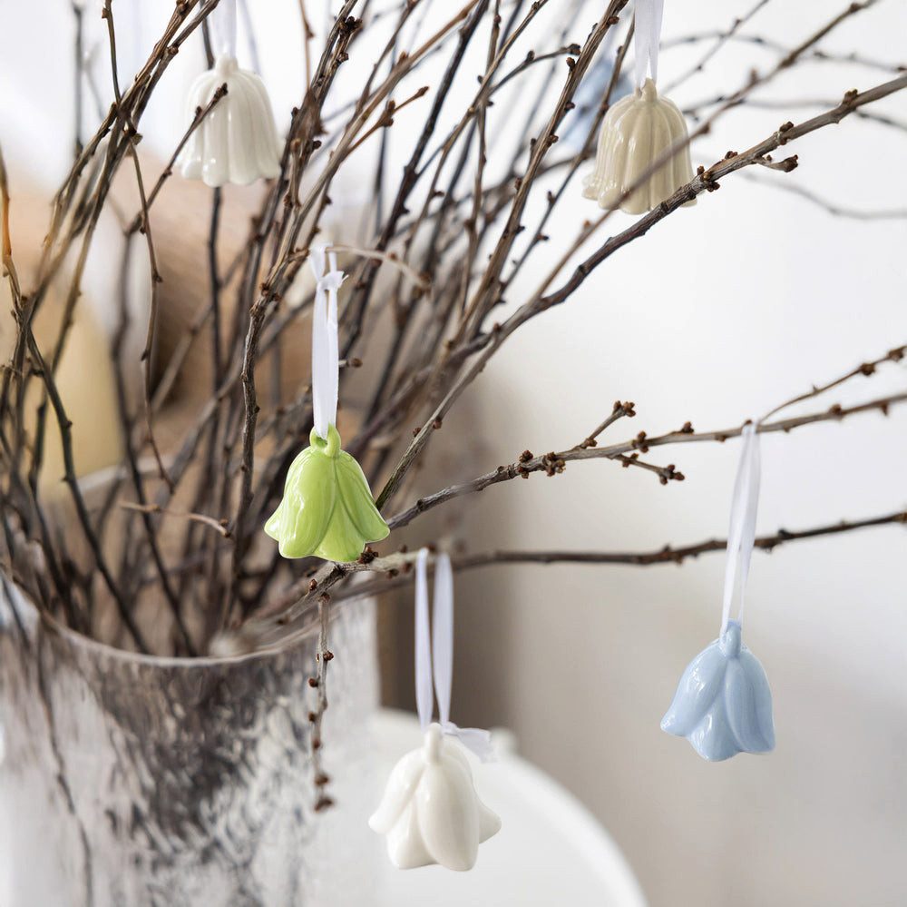 Storefactory Dekoobjekt Keramikanhänger Blume Blåklocka - greige