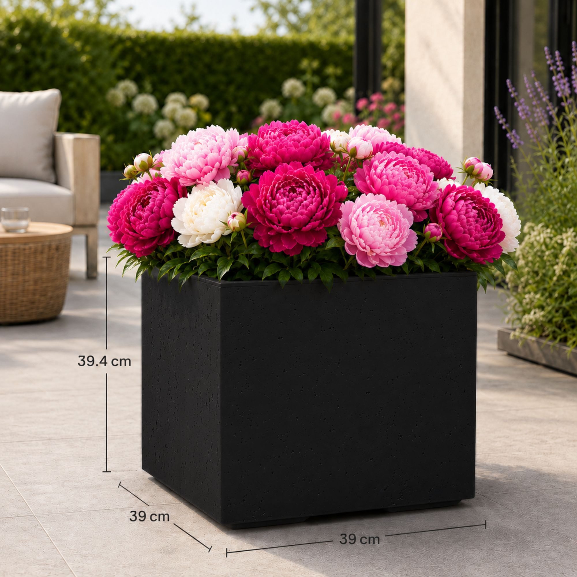 ONDIS24 Pflanzkübel Caro Beton Optik Blumenkübel mit Rollen aus Kunststoff 100% Recycled, frostsicher und UV-beständig