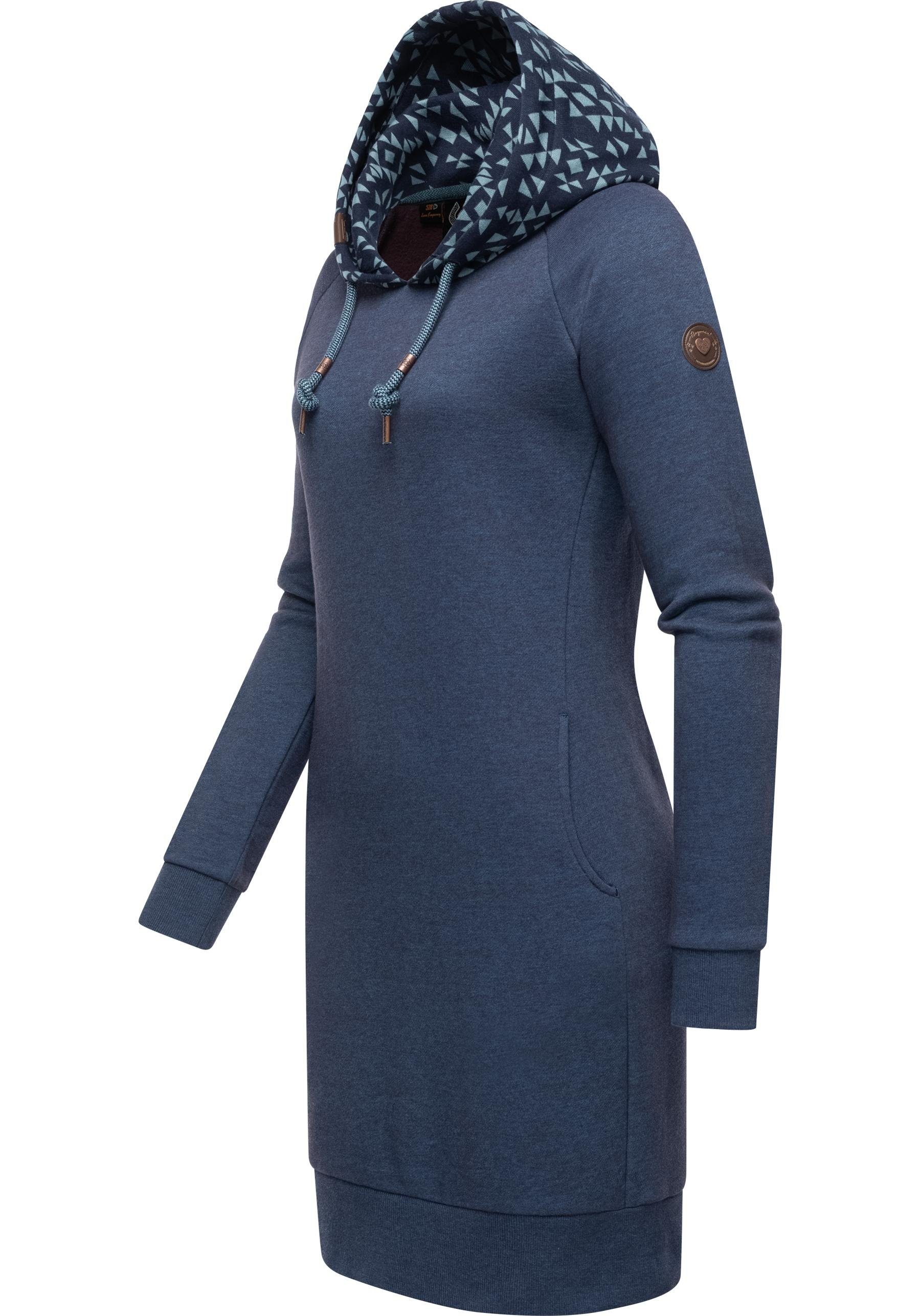 Ragwear Sweatkleid Bessi Langärmliges Printmuster-Kapuze, angesagtem Winterkleid Ragwear von Baumwoll mit Tolles Kleid mit Alloverprint