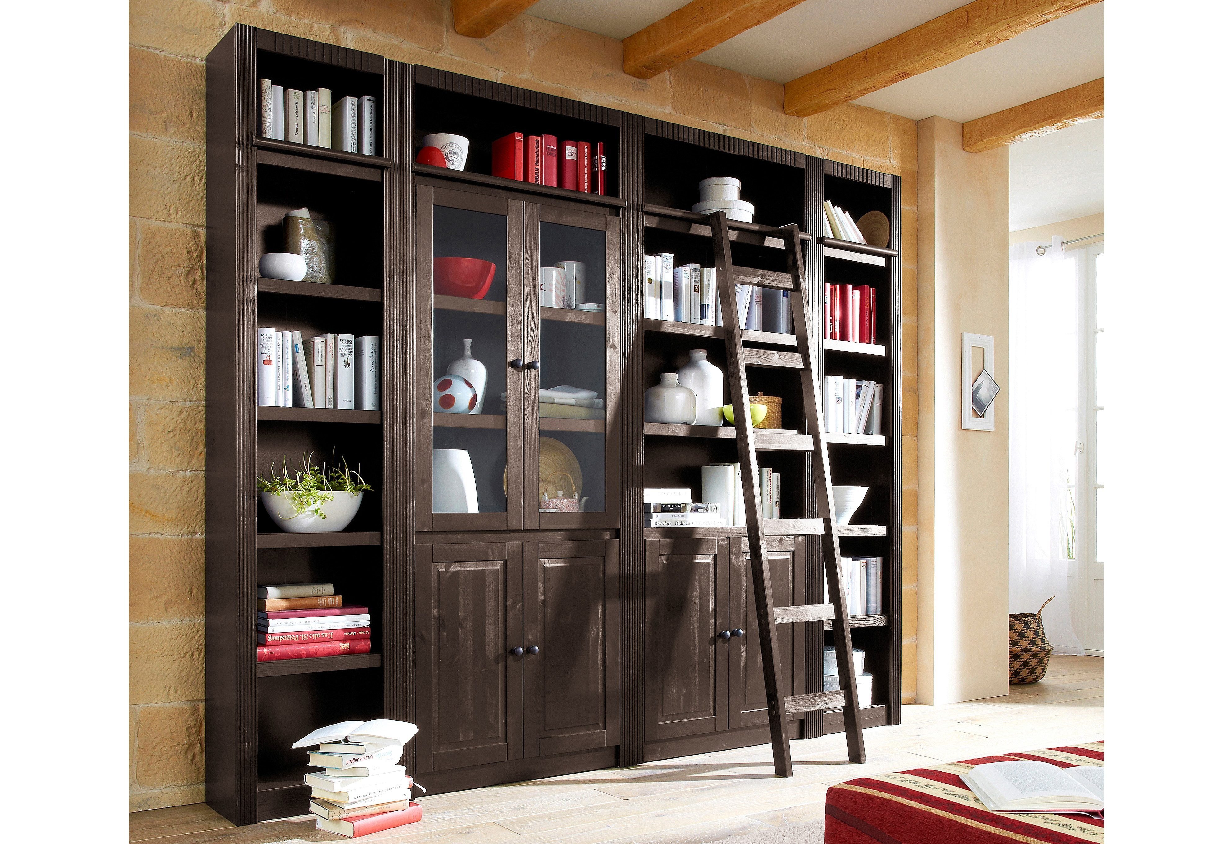 Home affaire Bücherwand Bergen, aus massivem schönen Kiefernholz, Breite 255 cm dunkelbraun