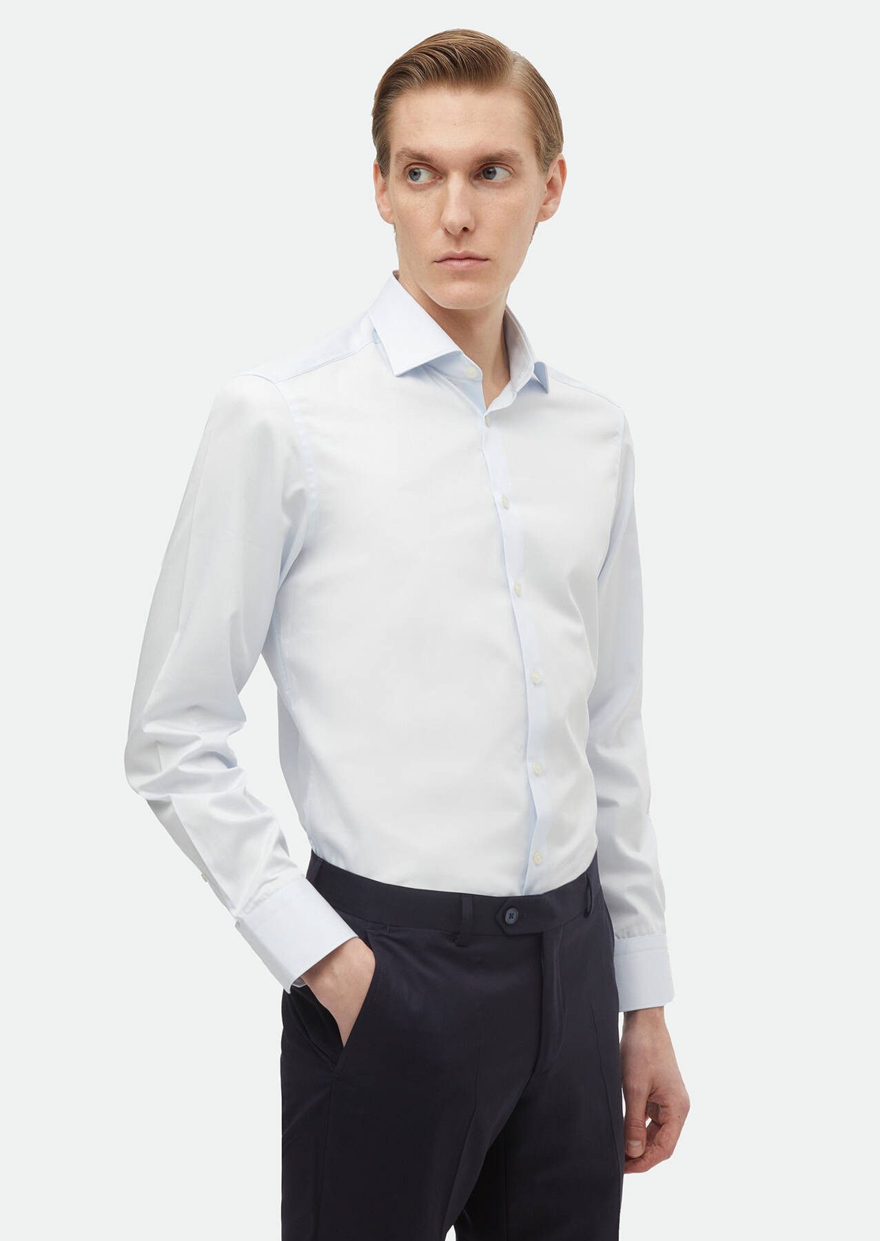 RAMSEY T-Shirt Schlichtes, schmal geschnittenes, gewebtes, klassisches Hemd aus 100 %