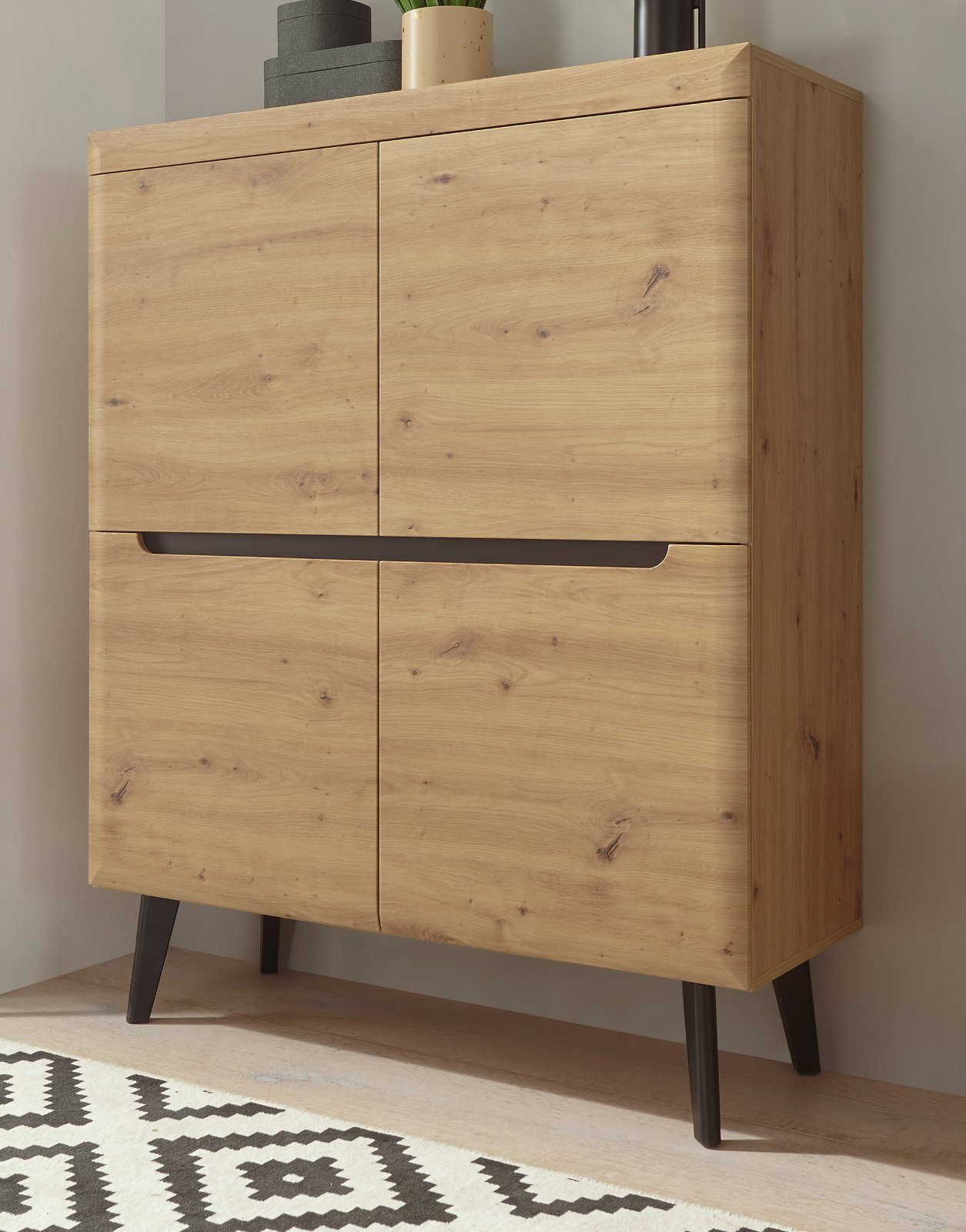 Furn.Design Highboard Ronson (Schrank in Artisan Eiche mit schwarz, 4-türig, 107 x 134 cm), mit viel Stauraum