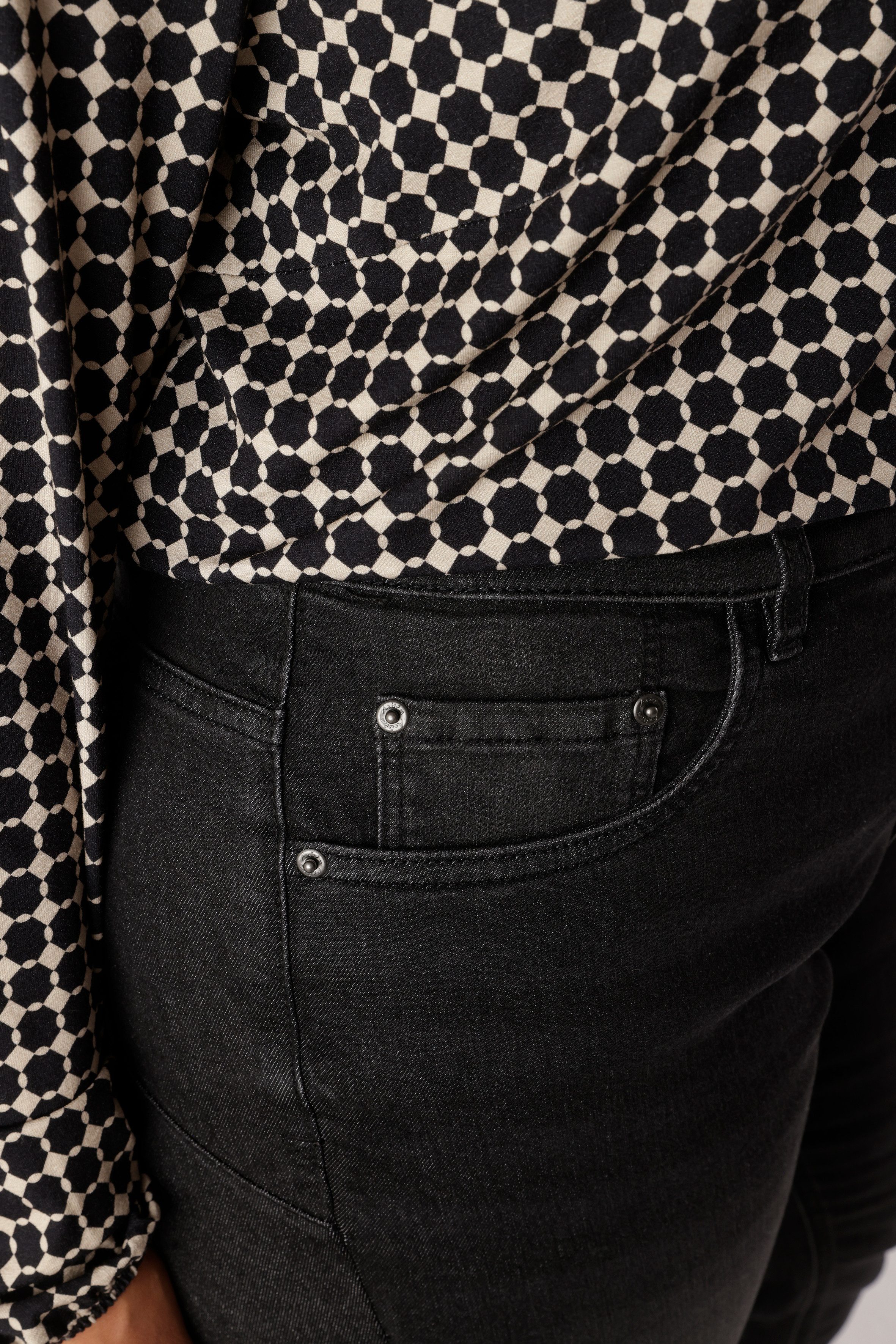 Aniston PLUS Gerade Jeans im 5-Pocket-Style - NEUE KOLLEKTION