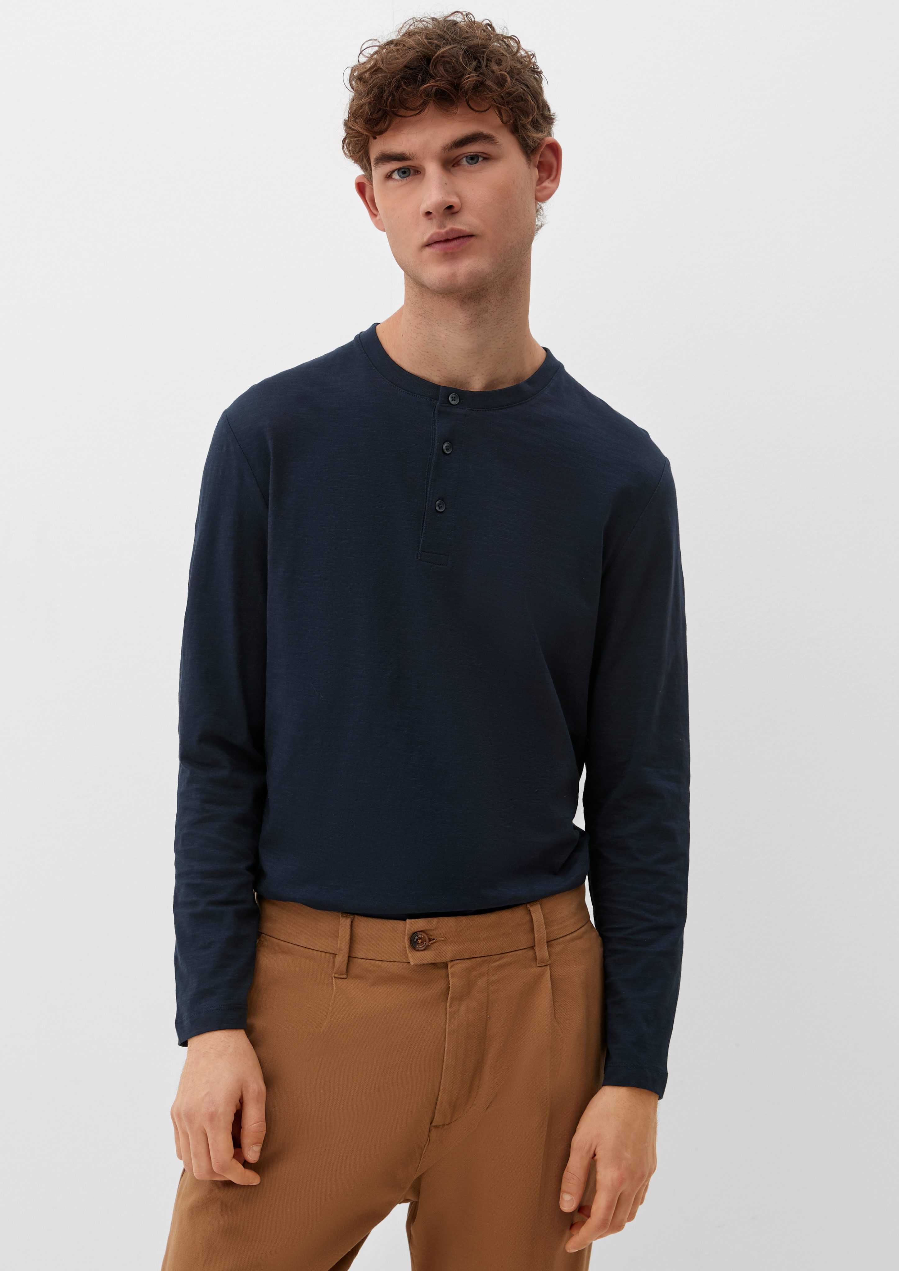 s.Oliver Langarmshirt Longsleeve mit Henley-Ausschnitt navy