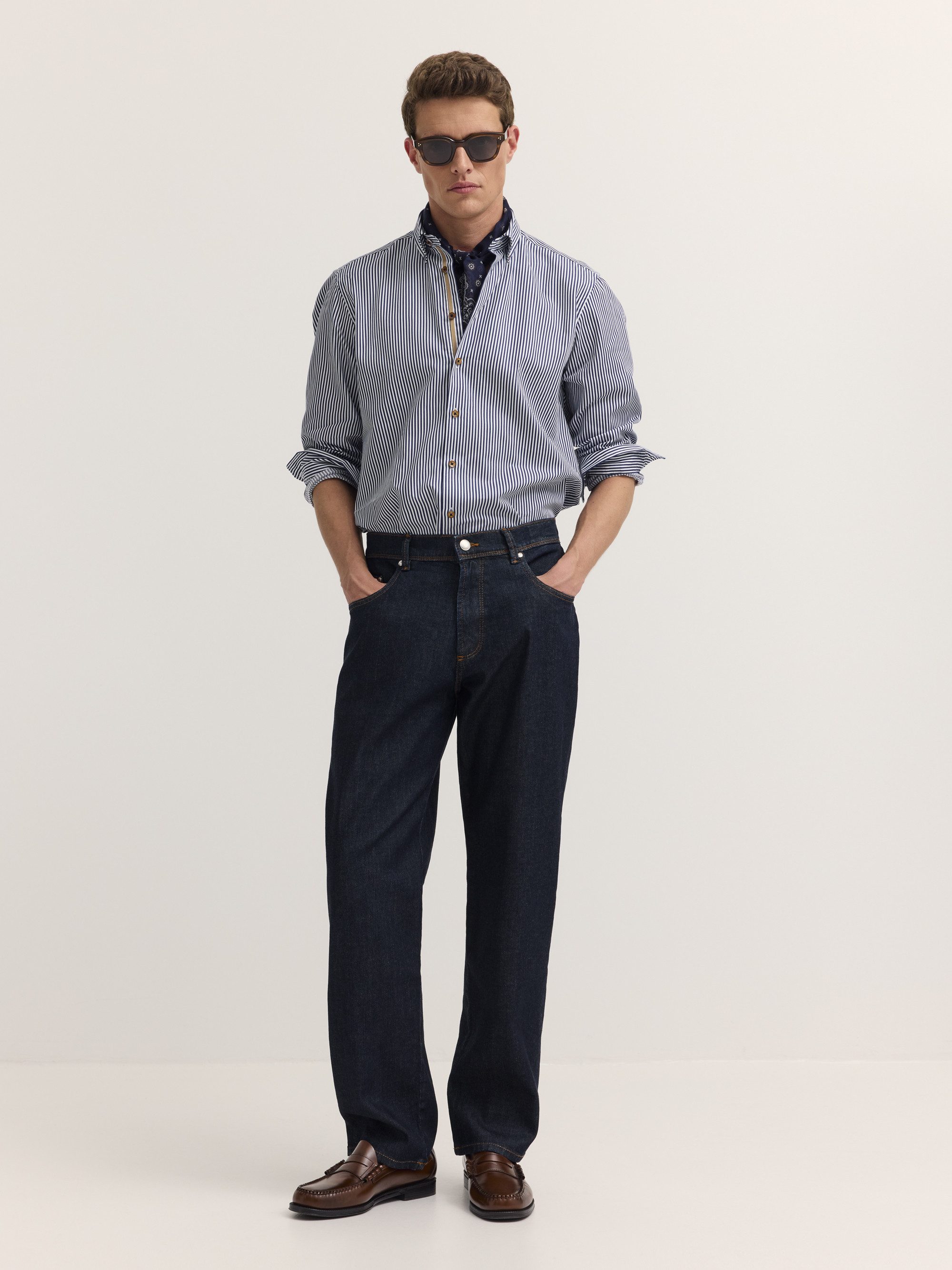 bugatti 5-Pocket-Jeans Loose Fit aus Kaihara Raw Denim