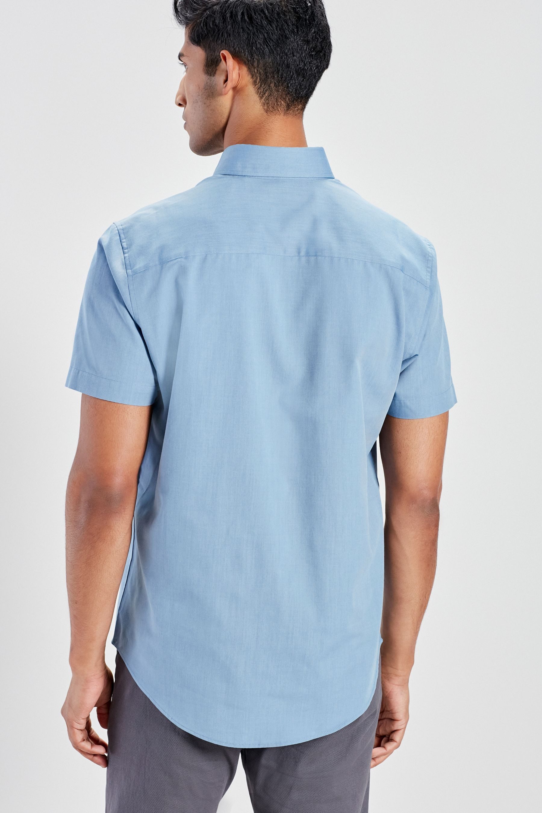 Next Kurzarmhemd Bügelleichtes Button-down-Oxfordhemd, Kurzarm (1-tlg) günstig online kaufen