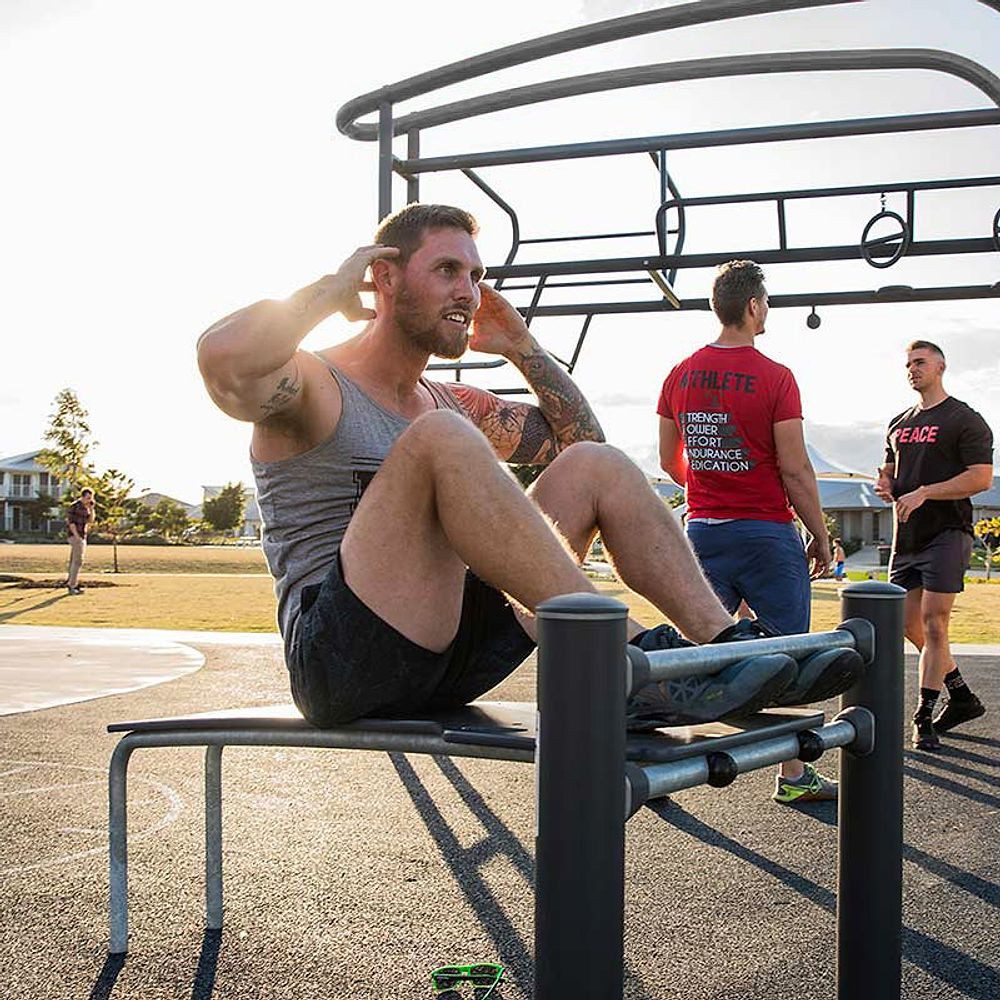 Kompan Kraftstation Outdoor-Fitness-Station Pro 2, Für Outdoorfitness-Parks, Generationenspielplätze usw.