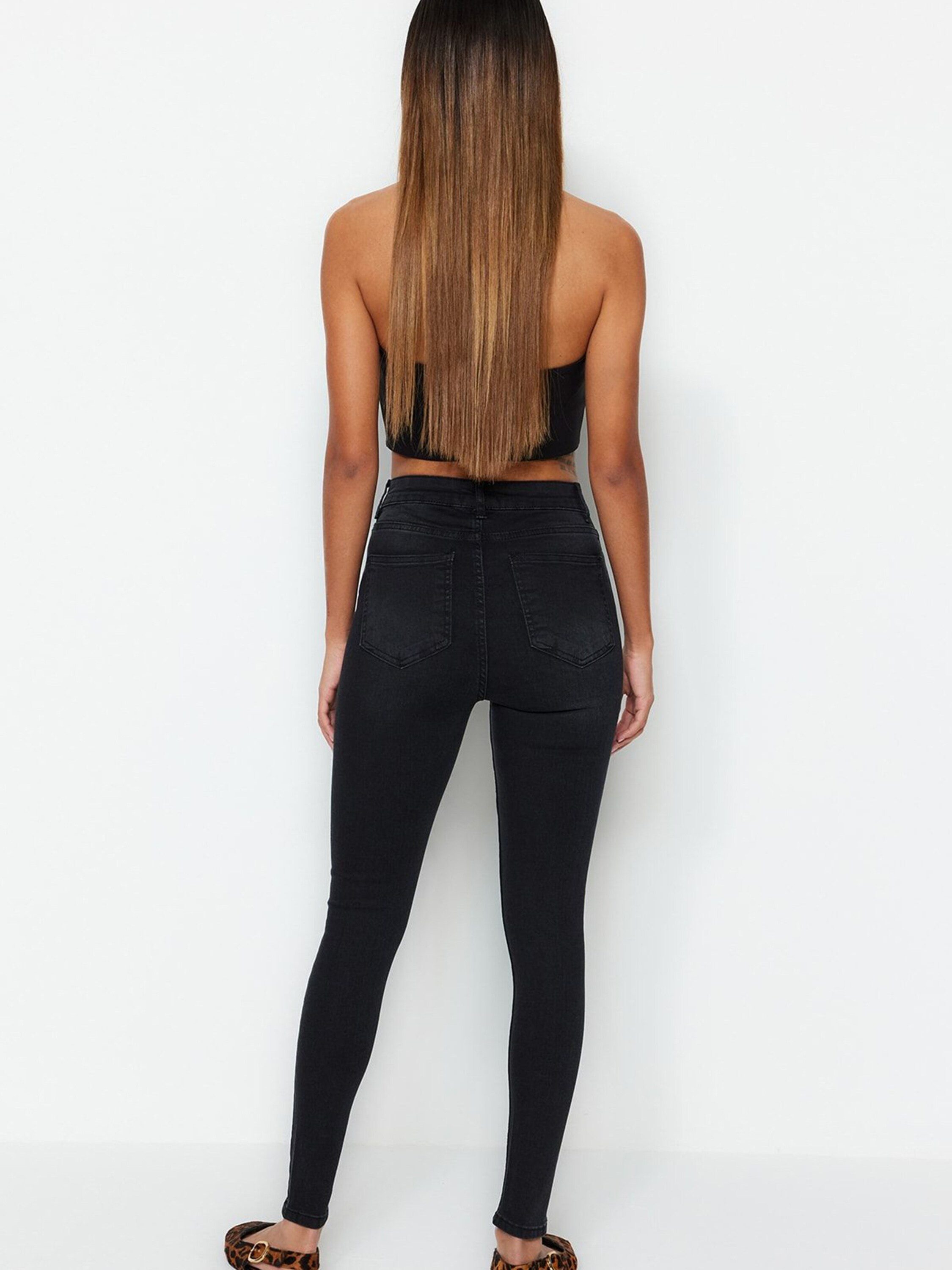 Trendyol Skinny-fit-Jeans (1-tlg) Plain/ohne Details
