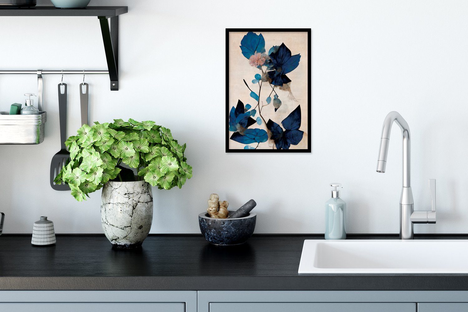 MuchoWow Poster Bilder, Poster, (1 St), - Blätter Wandposter, - Blumen, - Bilderrahmen Pflanzen Blau Gerahmtes Wanddeko, Schwarzem