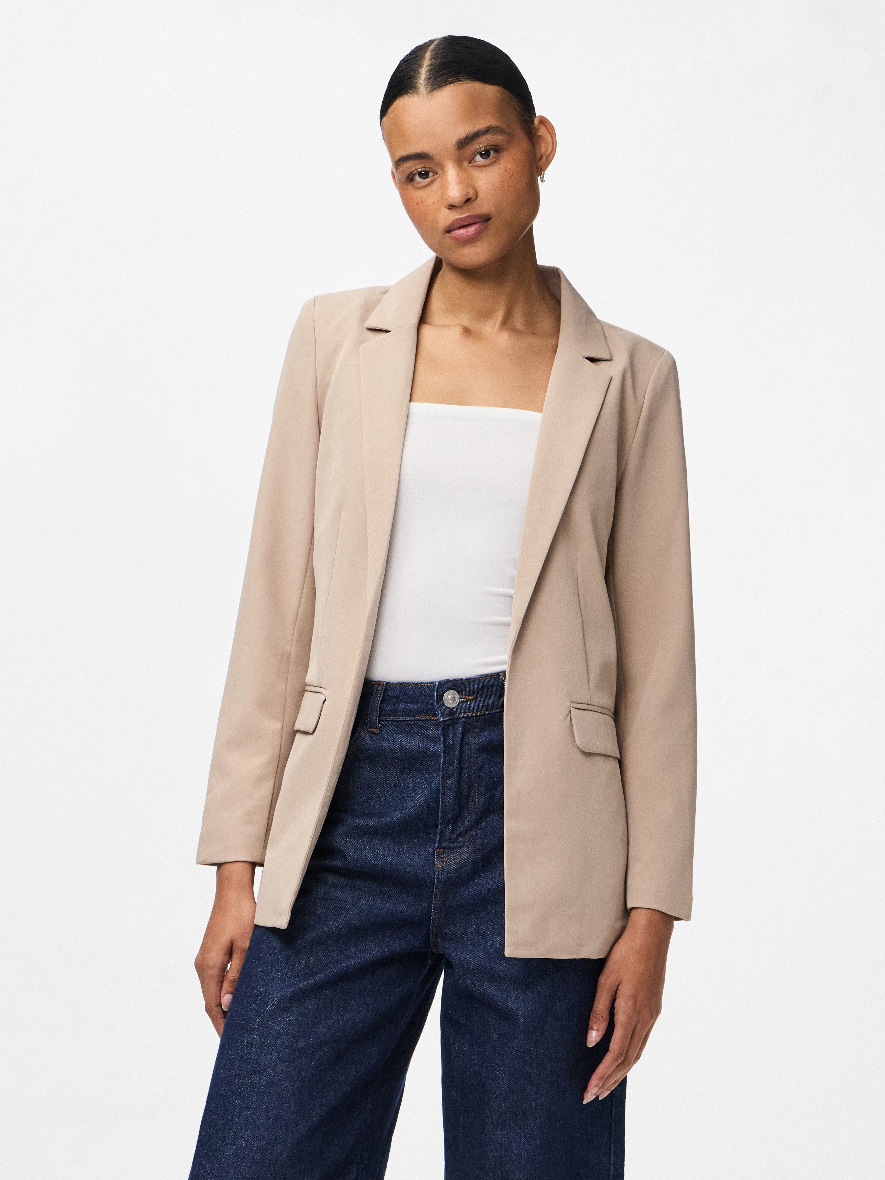 pieces Longblazer PCBOSELLA LS LOOSE BLAZER NOOS in leichter Oversize Form günstig online kaufen