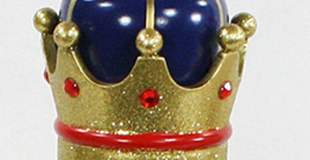 Pelzumhang, mit (1-tlg) als 38,5 cm, König Hochwertiger Nussknacker ca. Dekohelden24 blau Nussknacker