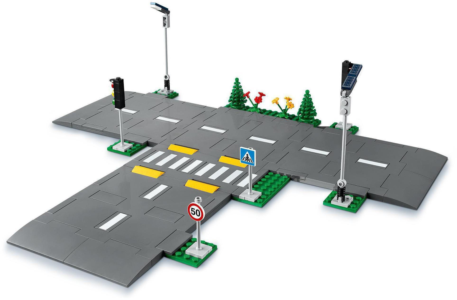 LEGO® Straßenkreuzung mit Ampeln (60304), LEGO City Town Konstruktionsspielsteine, (112 St), Made in Europe – Bild 3 von 5