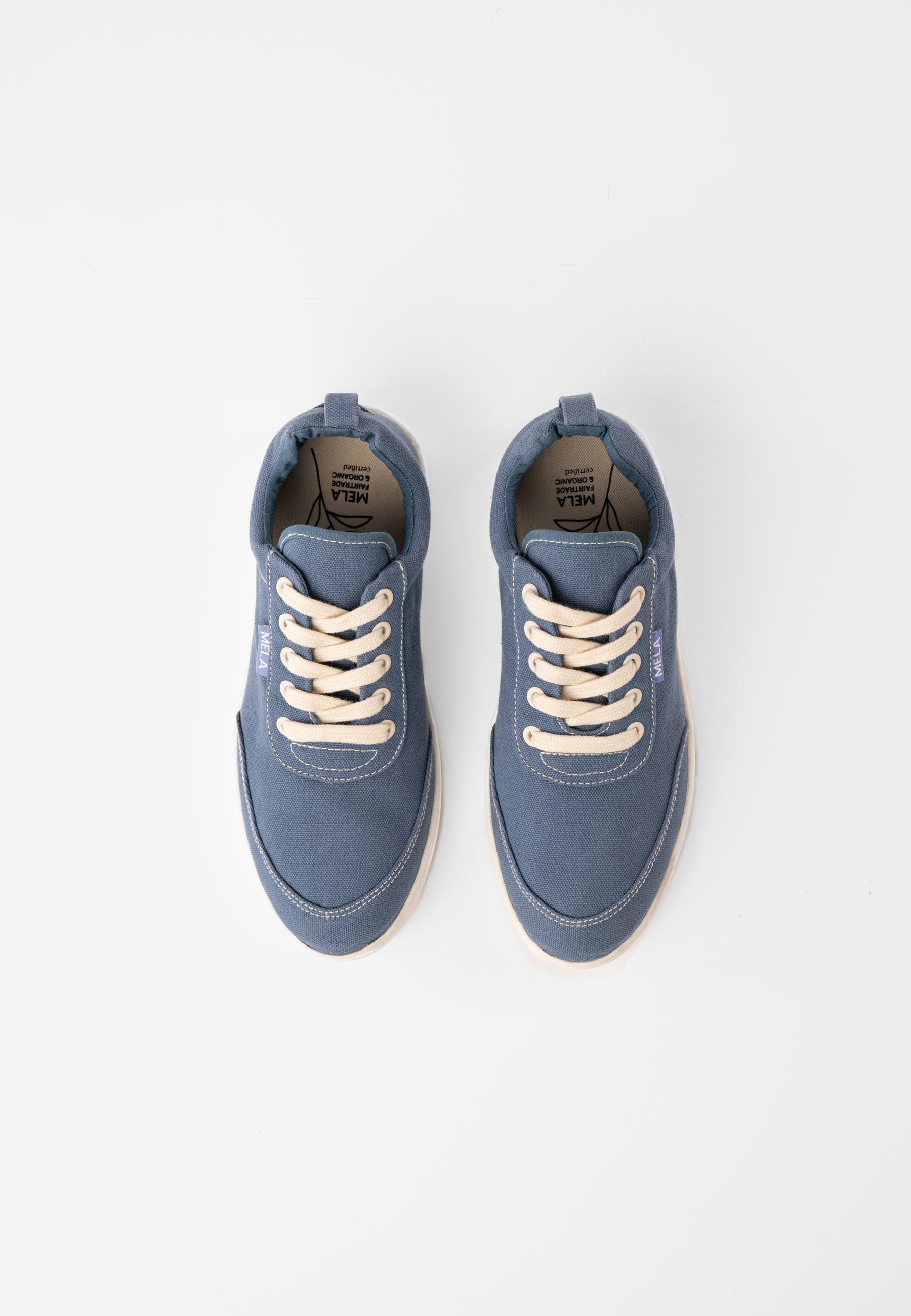 MELA weiß Sneaker / Sneaker zusätzlichem dusty Damen inklusive YALA Paar Schnürsenkel blue