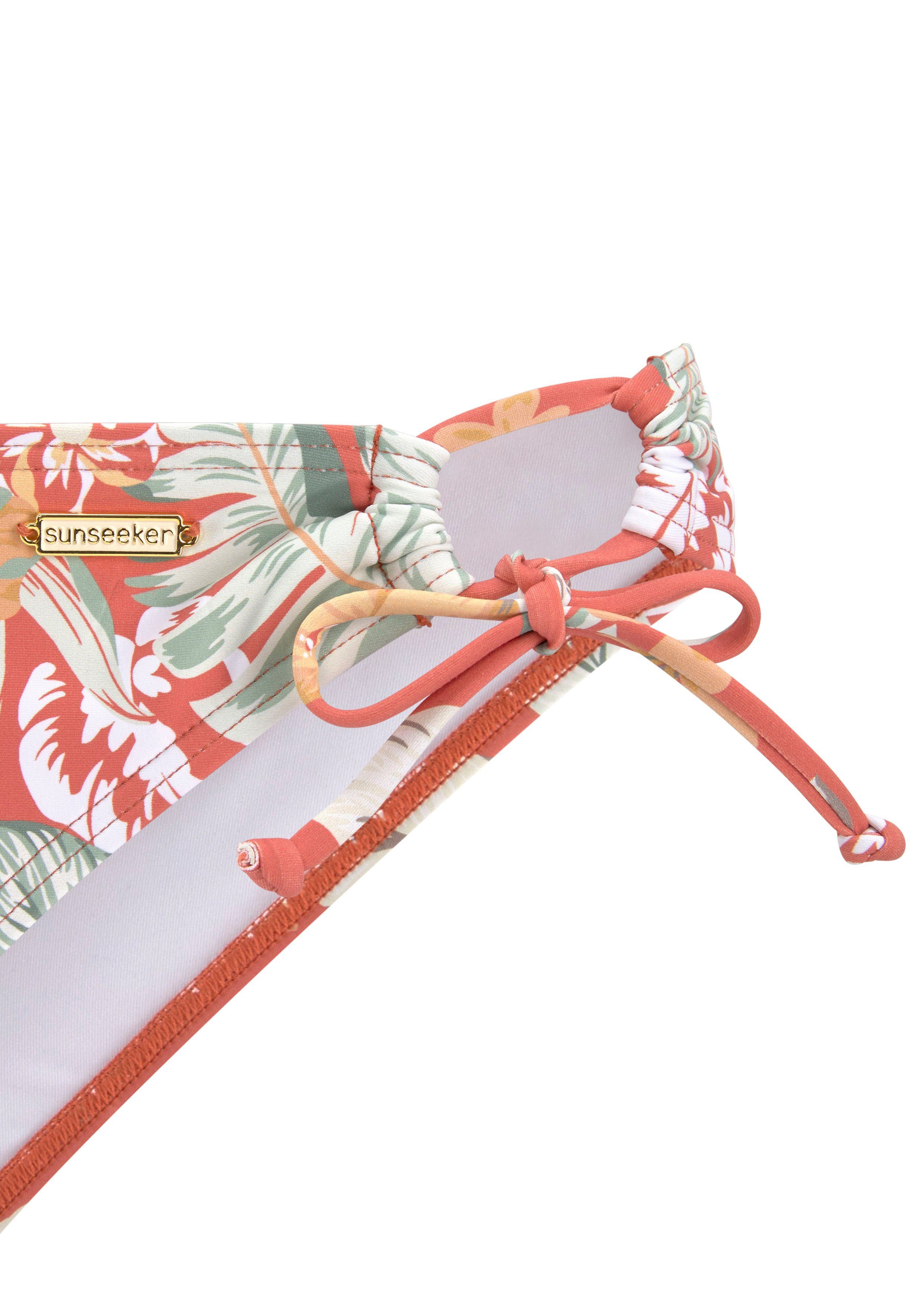 Sunseeker Bikini-Hose Suva mit seitlichen Bindebändern