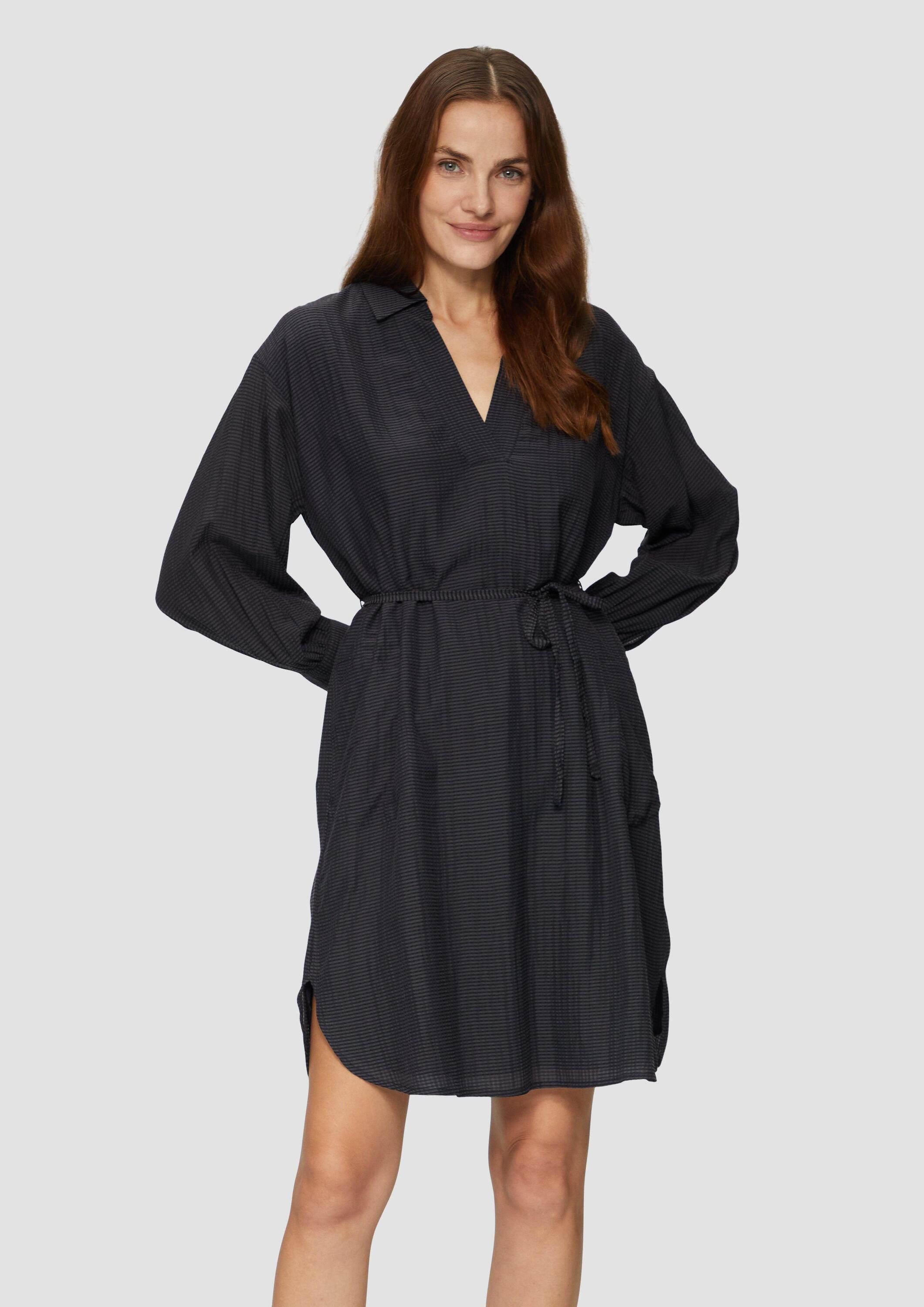 s.Oliver Minikleid Kleid Hemdblusenkleid aus Viskosemix mit Strukturmuster günstig online kaufen