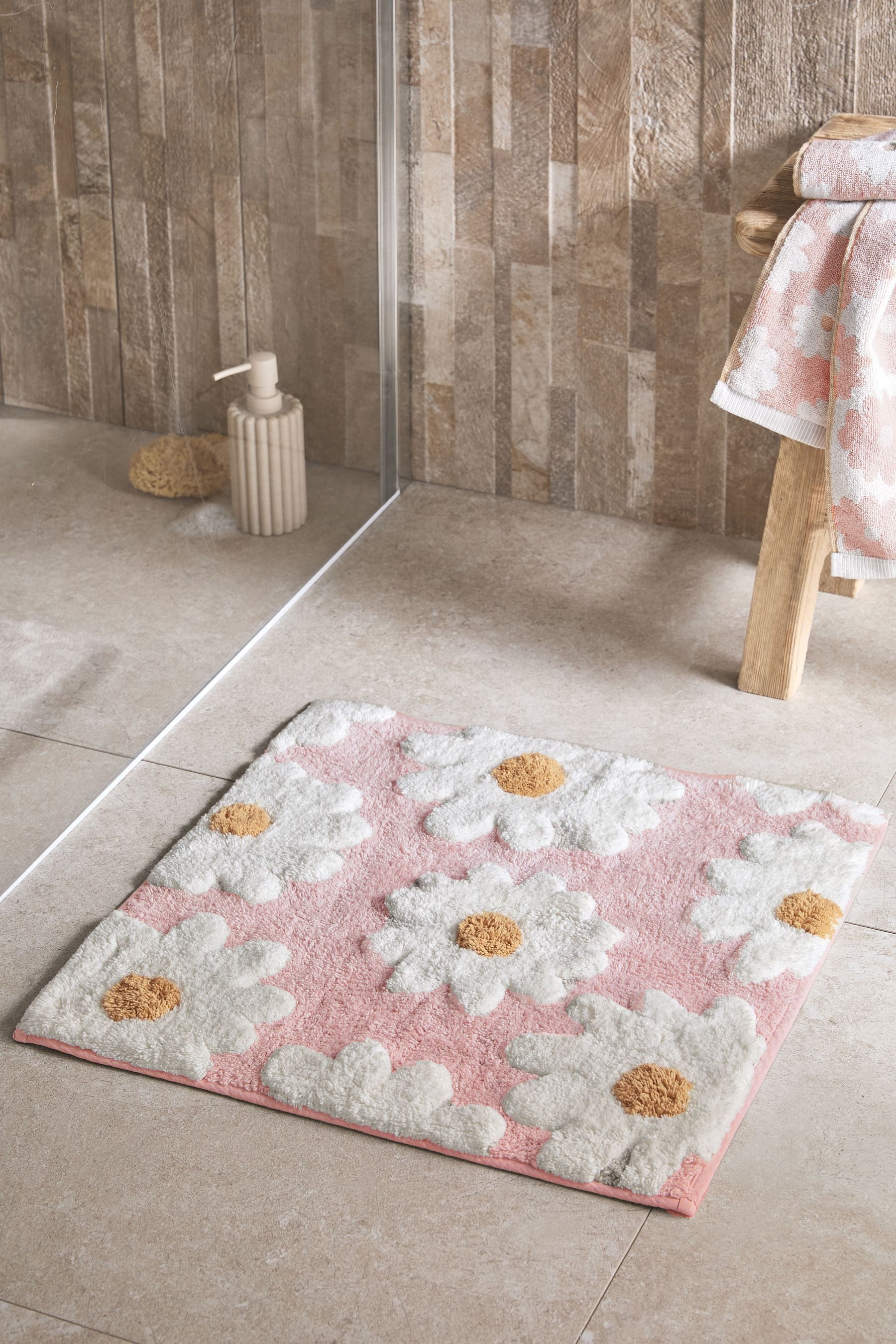 Next Badematte Daisy Duschvorleger aus 100 % Baumwolle, Höhe 50 mm, Baumwolle