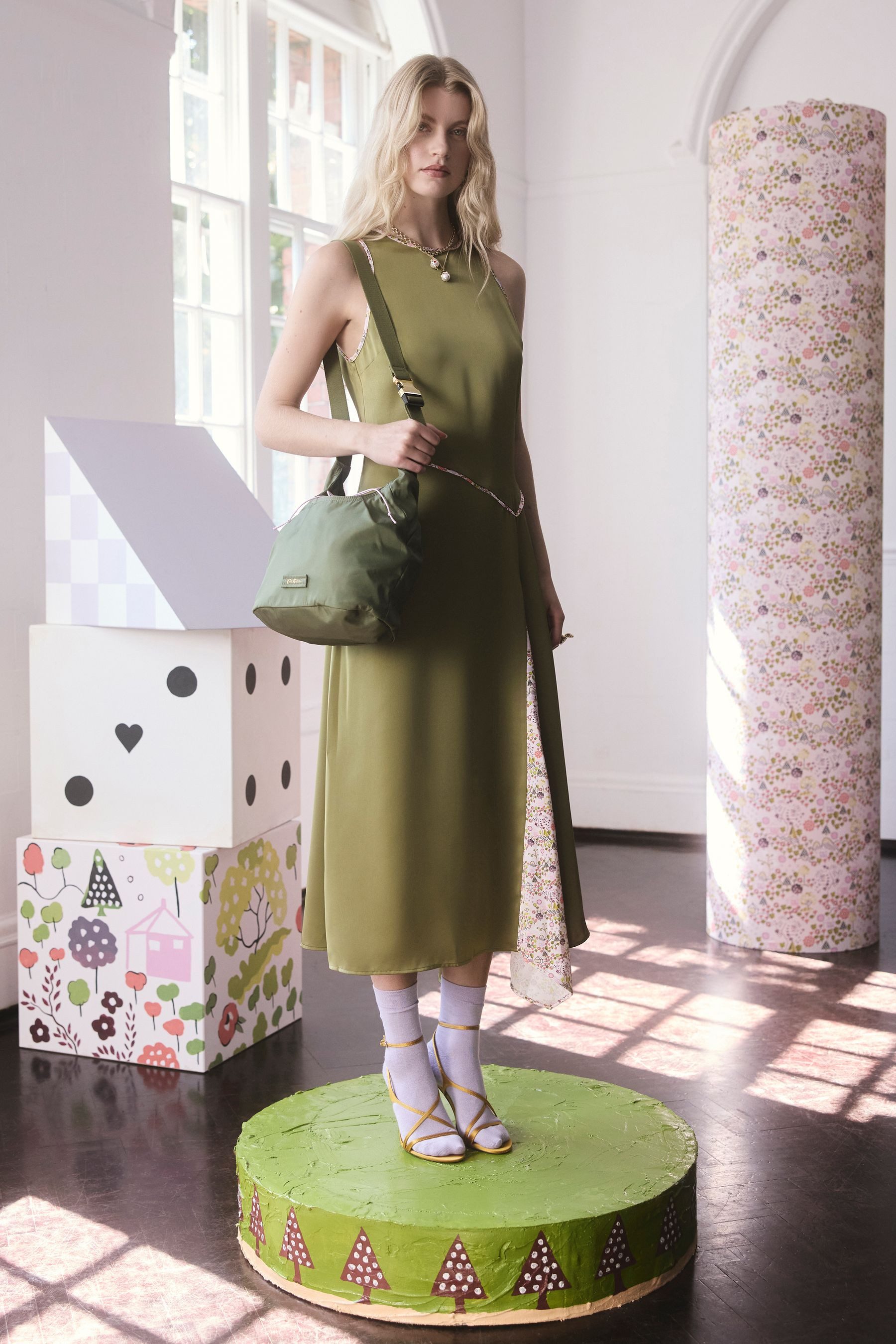 Cath Kidston Umhängetasche Cath Kidston Mittelgroße Umhängetasche (1-tlg)