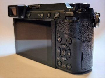 Panasonic Lumix GX80 + 14-42 mm OIS schwarz Kompaktkamera