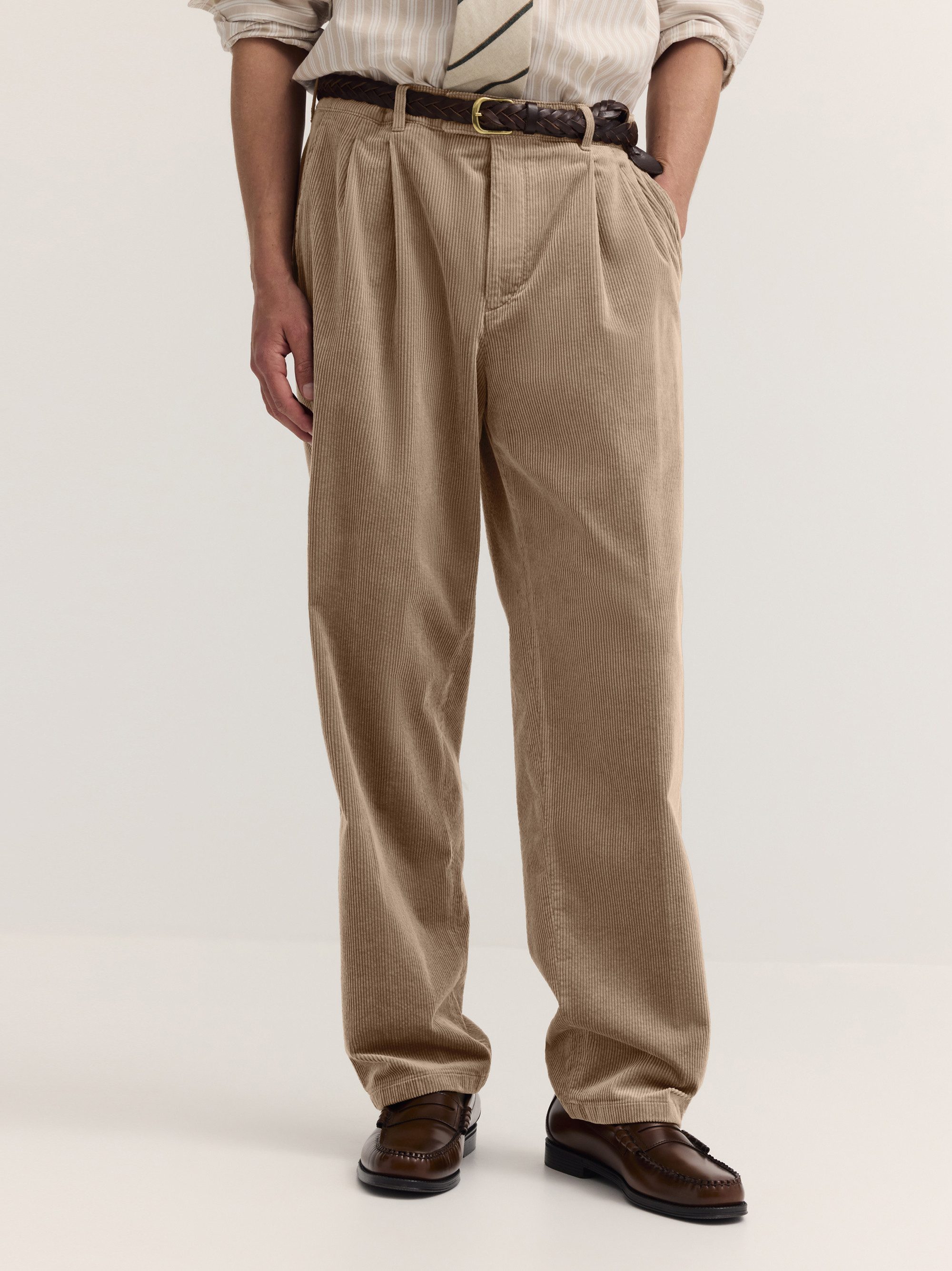 bugatti Bundfaltenhose Relaxed Fit Relaxed Fit Cord Baumwollmix